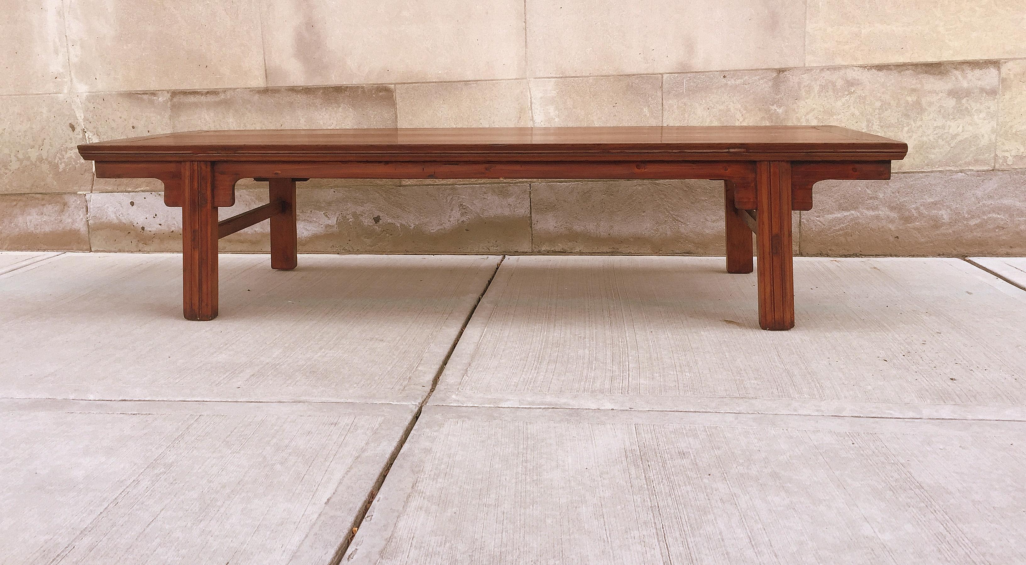 Großer niedriger Tisch aus Jumu-Holz (Chinesisch) im Angebot