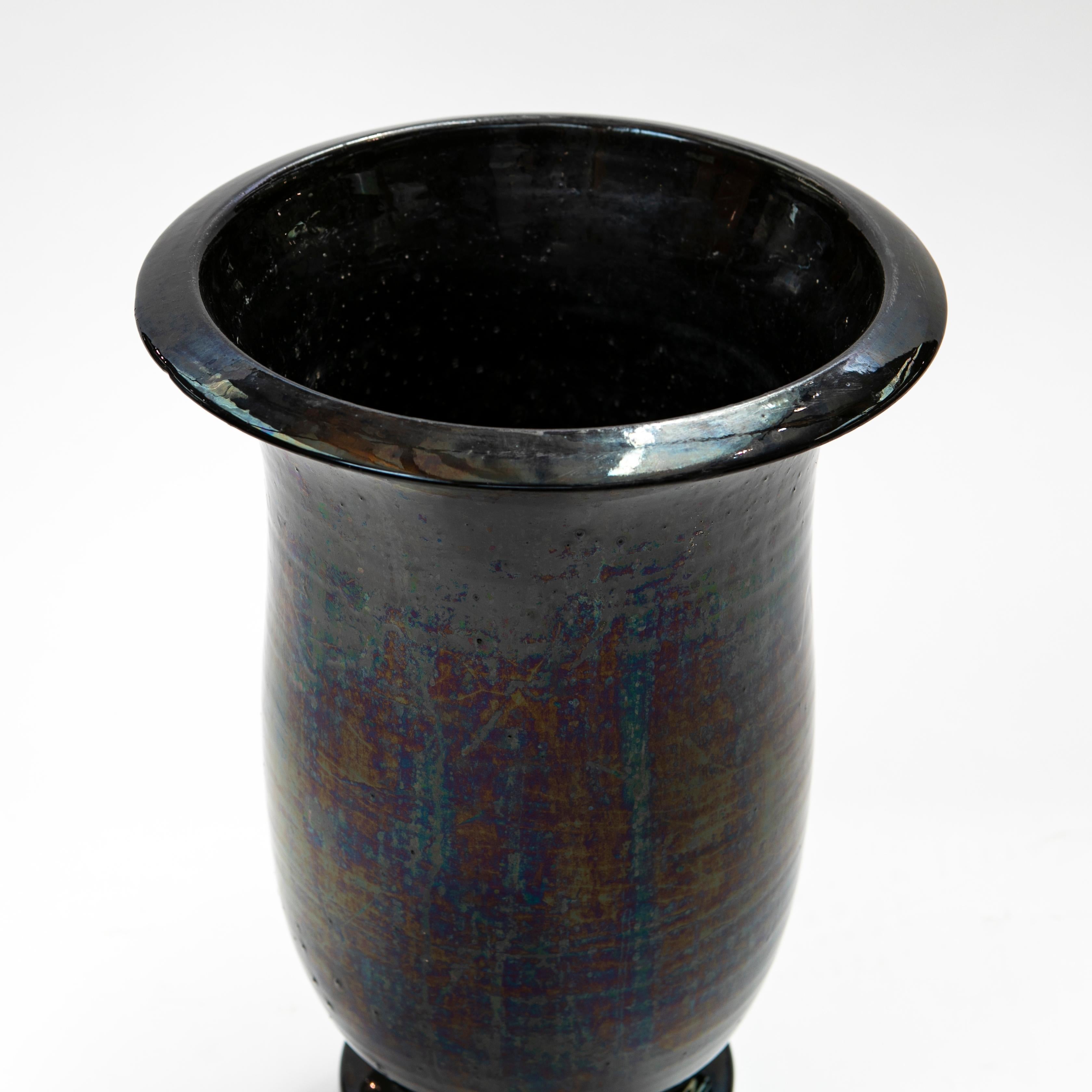 Große Kähler Bodenvase mit schwarzer Lüsterglasur (Glasiert) im Angebot
