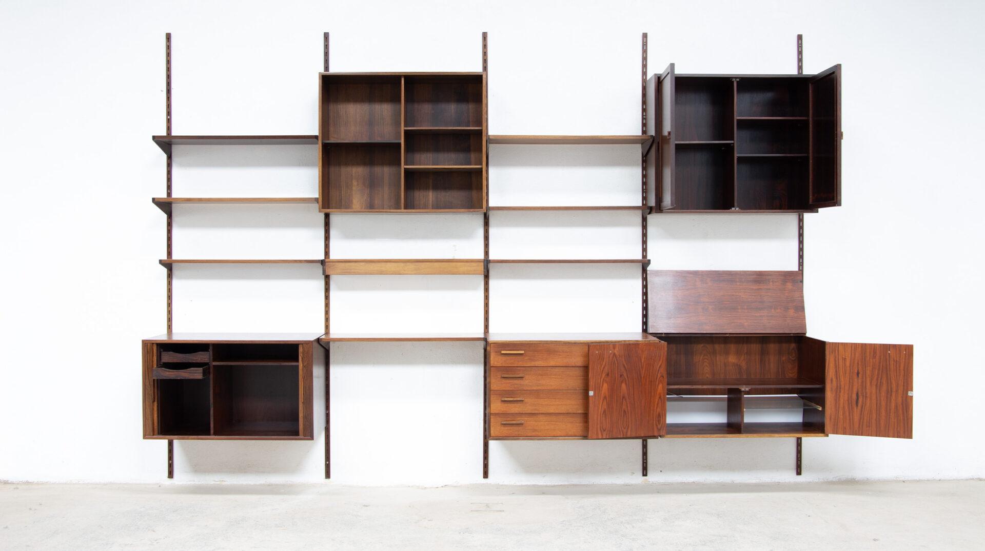 Danois Grande bibliothèque en bois de rose Kai Kristiansen par FM furniture, 1960's en vente
