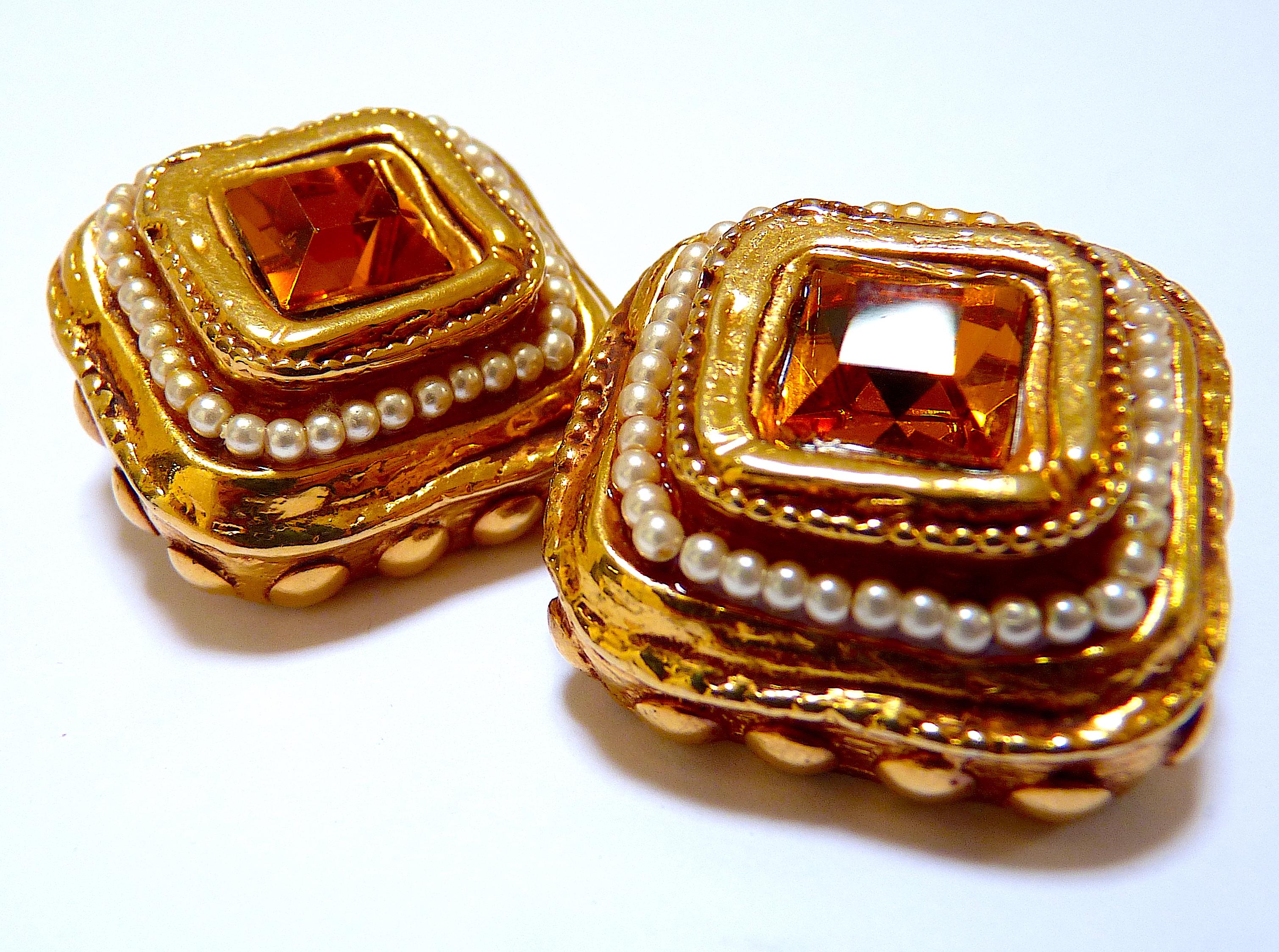 Pendientes grandes de clip KALINGER Paris con piedra de cristal naranja de los años 80 en venta 3