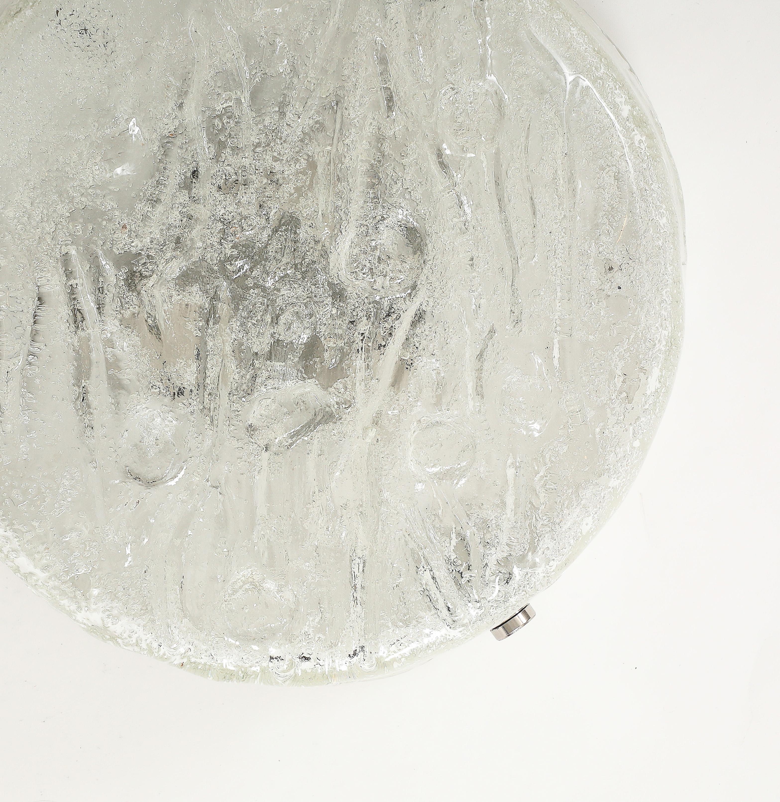 Grand lampadaire en verre Kalmar Ice en vente 3