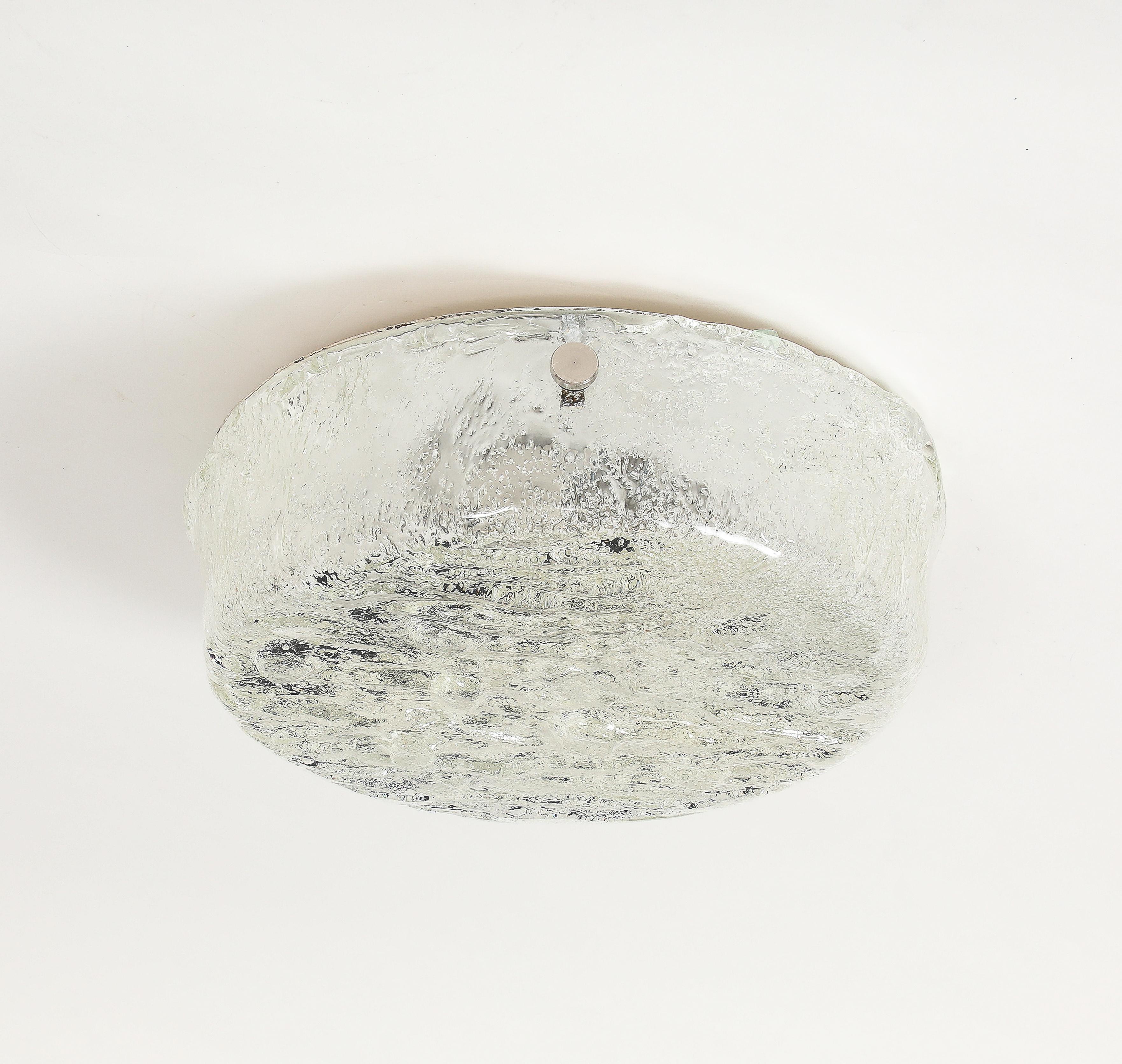 Scandinave moderne Grand lampadaire en verre Kalmar Ice en vente