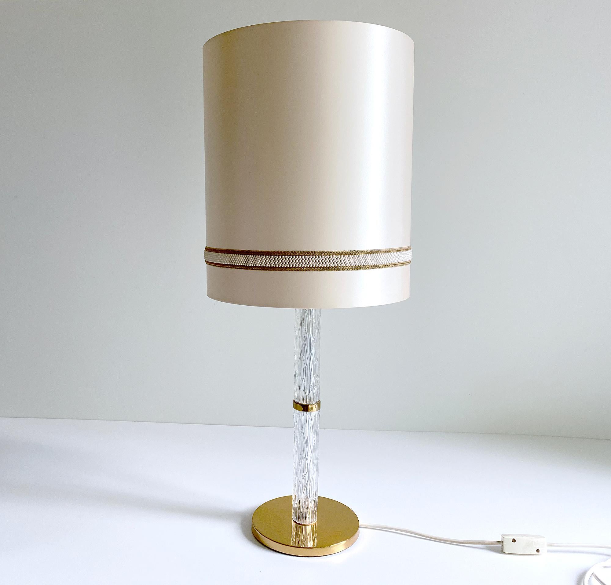 1960s XXL Kaiser Table Lamp In Excellent Condition For Sale In Bremen, DE