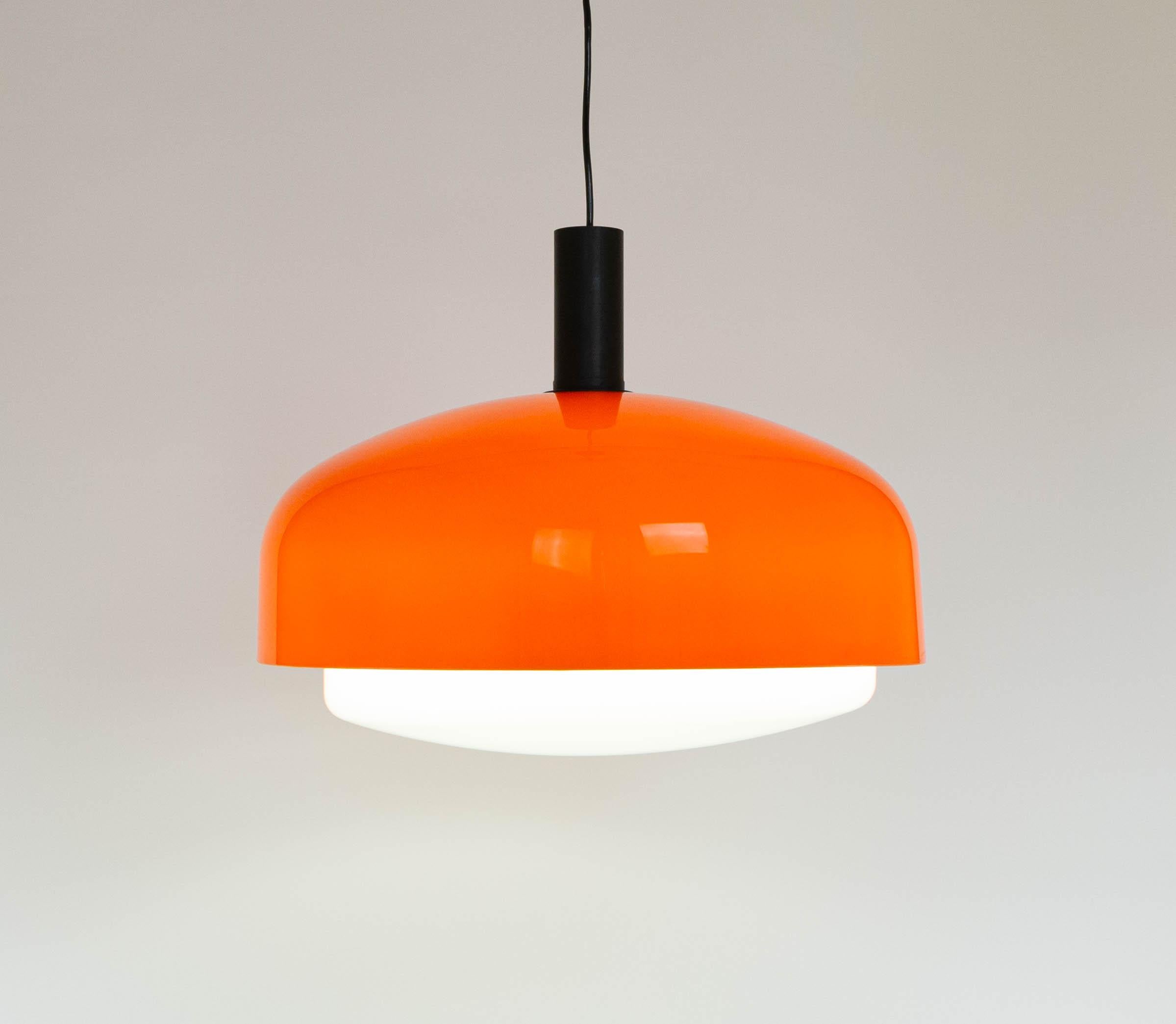 Italian Large KD62 pendant by Eugenio Gentili Tedeschi for Kartell, 1960s For Sale