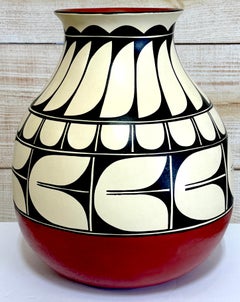 Grande jarre en poterie Pueblo Kewa par Vidal Aguilar, Santo Domingo (Kewa) Nouveau Mexique