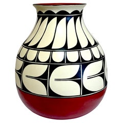 Large Kewa Pueblo Pottery Jar by Vidal Aguilar, Santo Domingo (Kewa) New Mexico