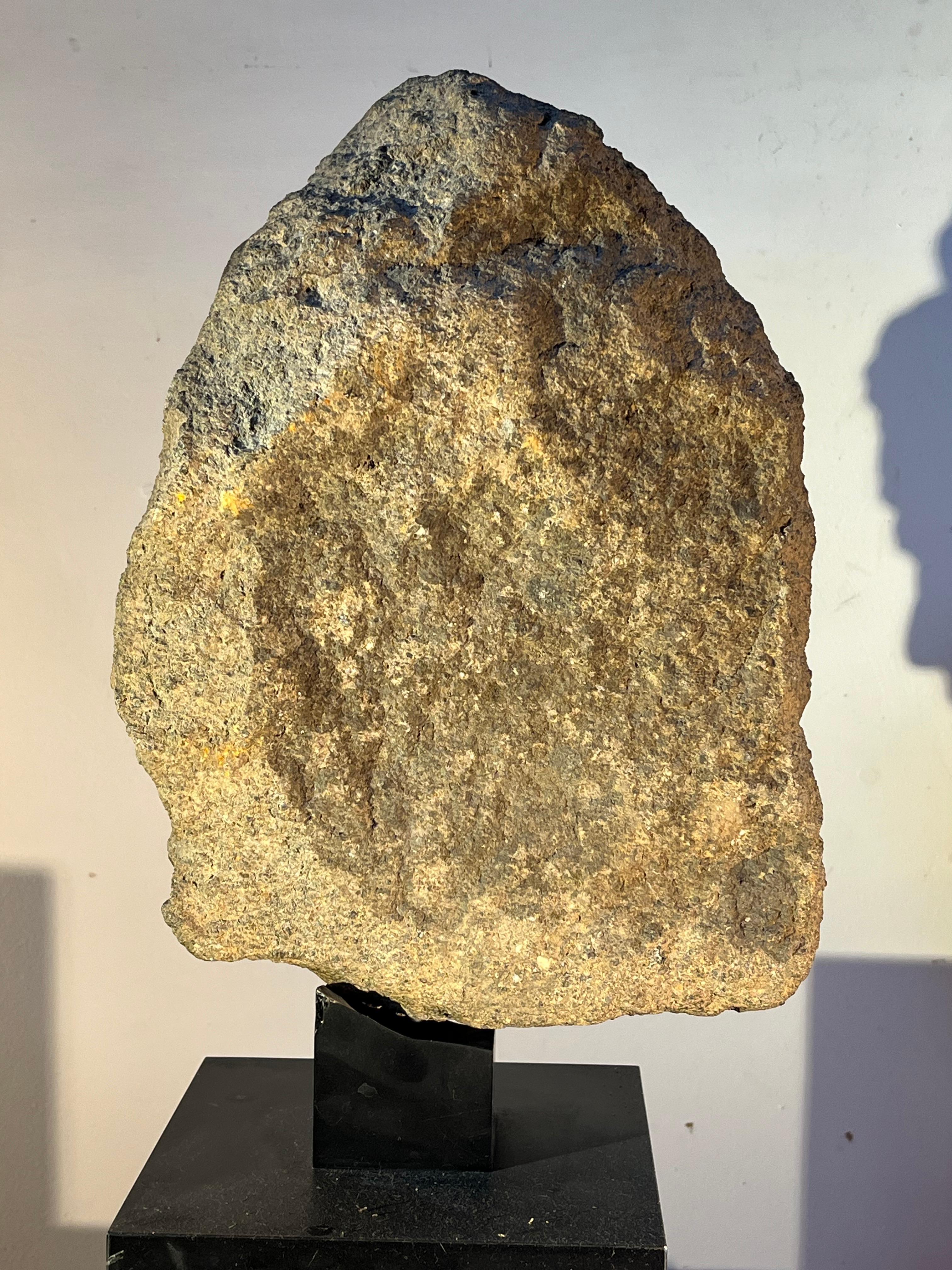 Large Khmer Buddha Head In Stone, Angkor Period In Good Condition In Doylestown, PA