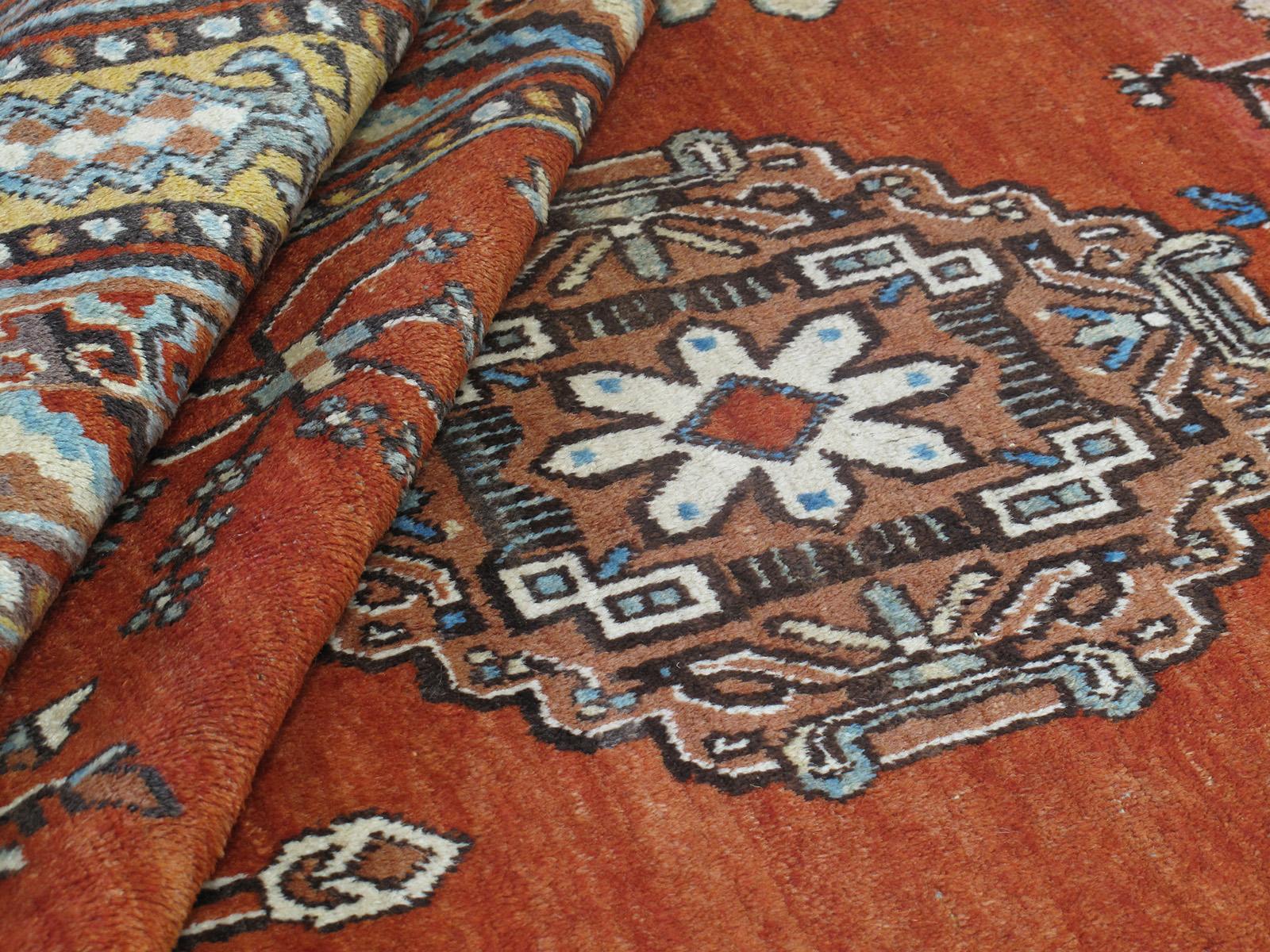 Large Khotan Carpet 'DK-109-99' 1
