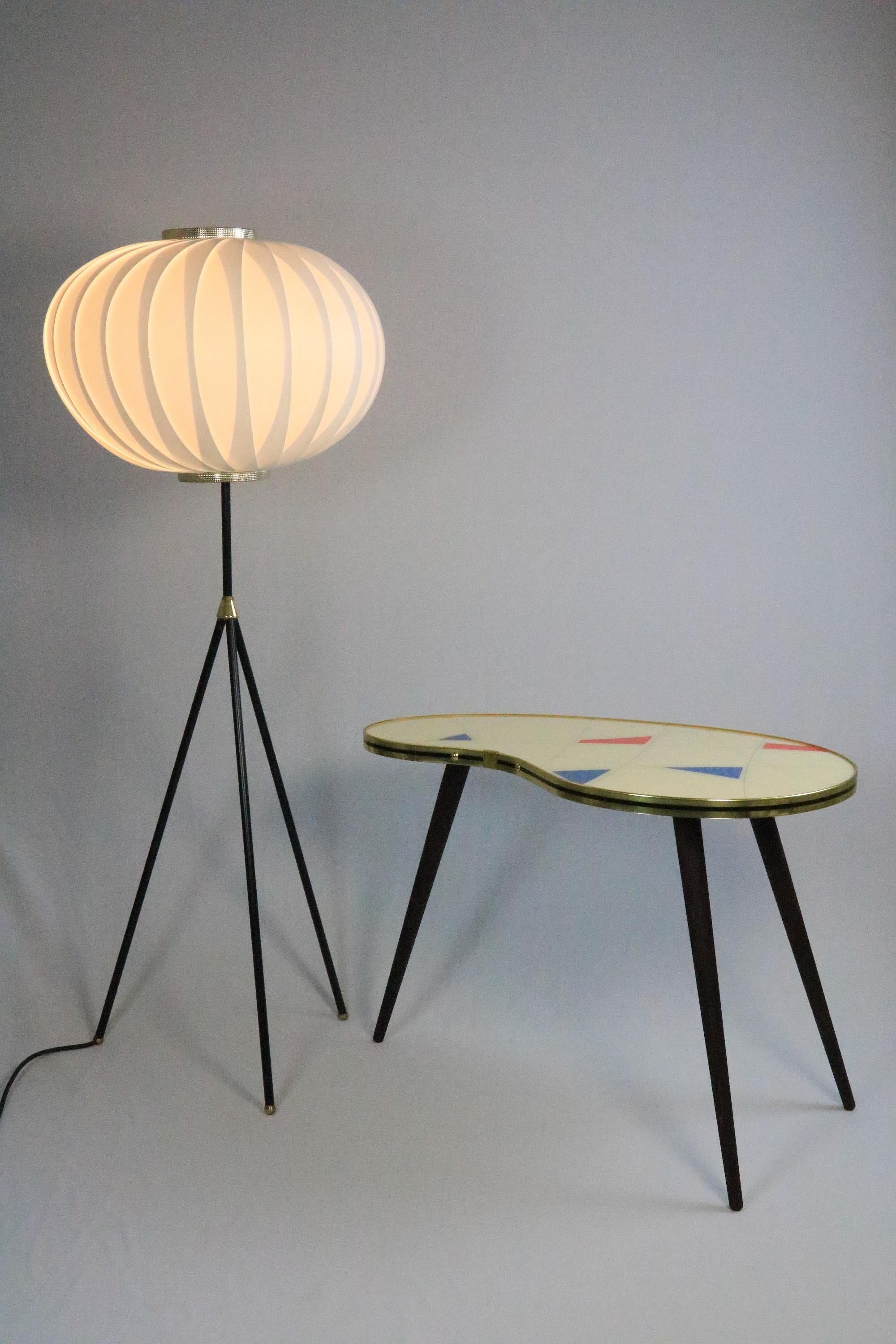 Contemporary Large Kidney Shaped Side Table, vintage 50s inspired, Geometric Pattern For Sale
