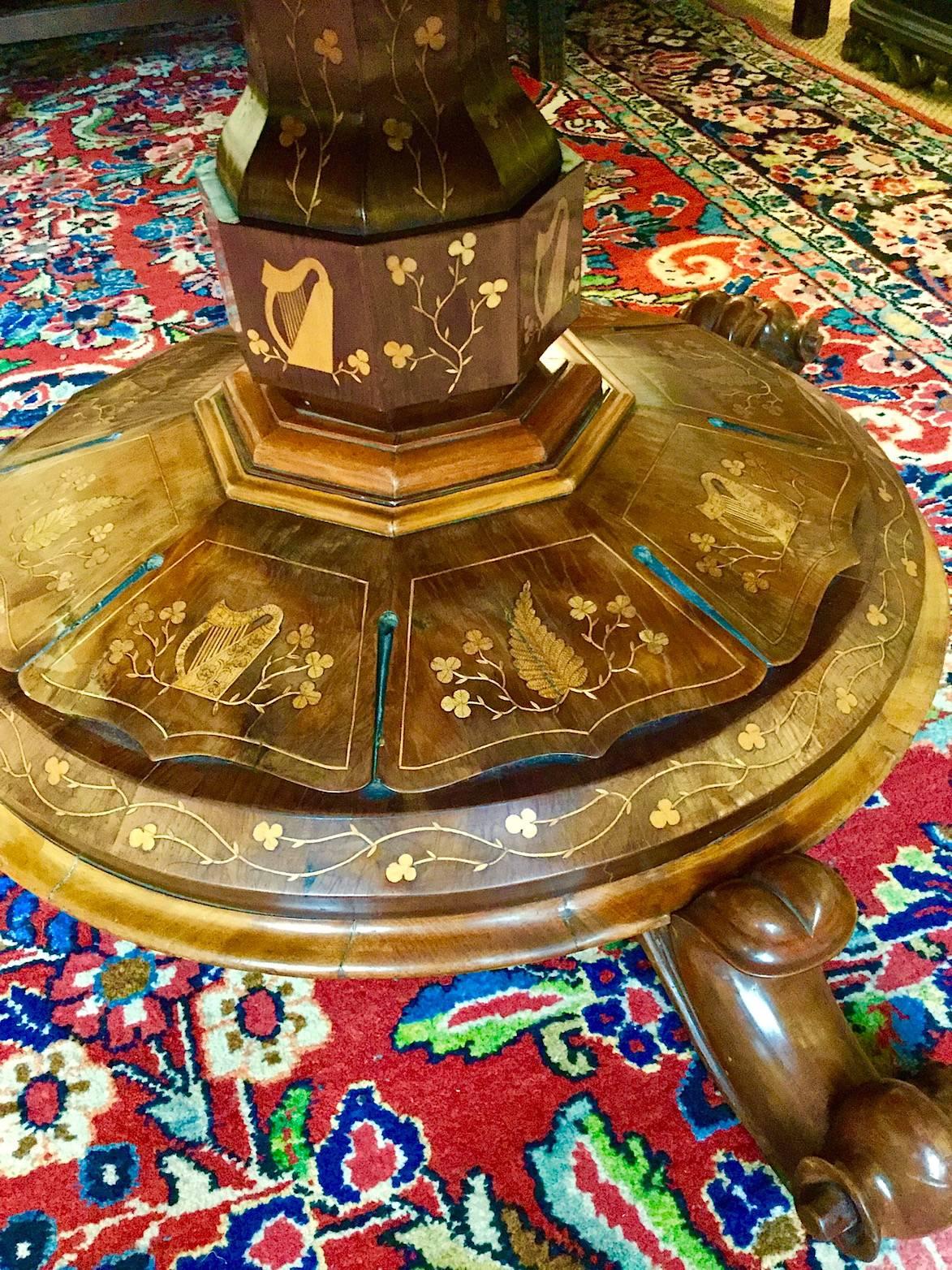 Large Killarney Marquetry Centre Table, circa 1860 In Good Condition In Lincoln, GB
