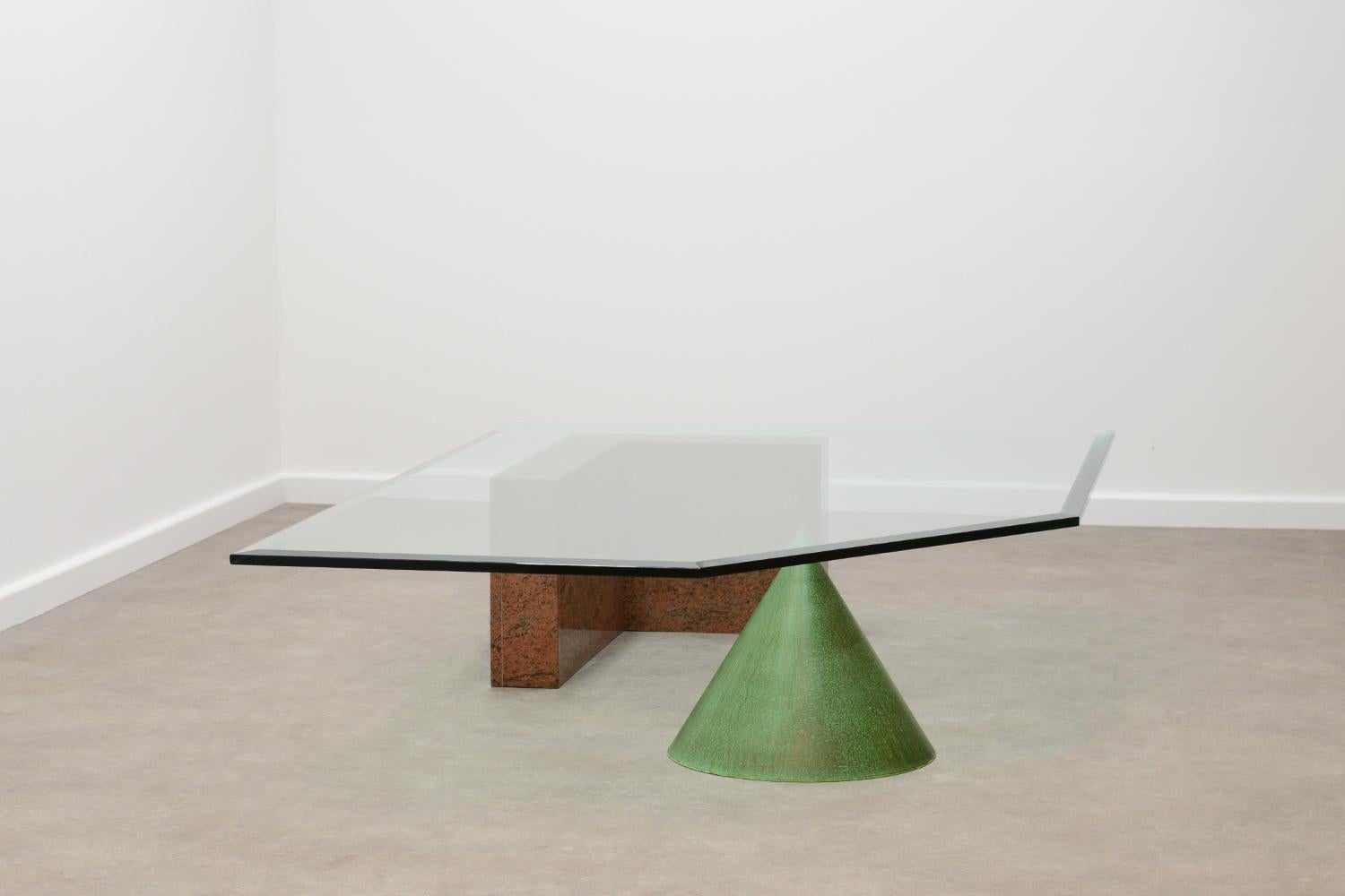 Mid-Century Modern Large “Kono” Coffee Table by Lella & Massimo Vignelli for Casigliani