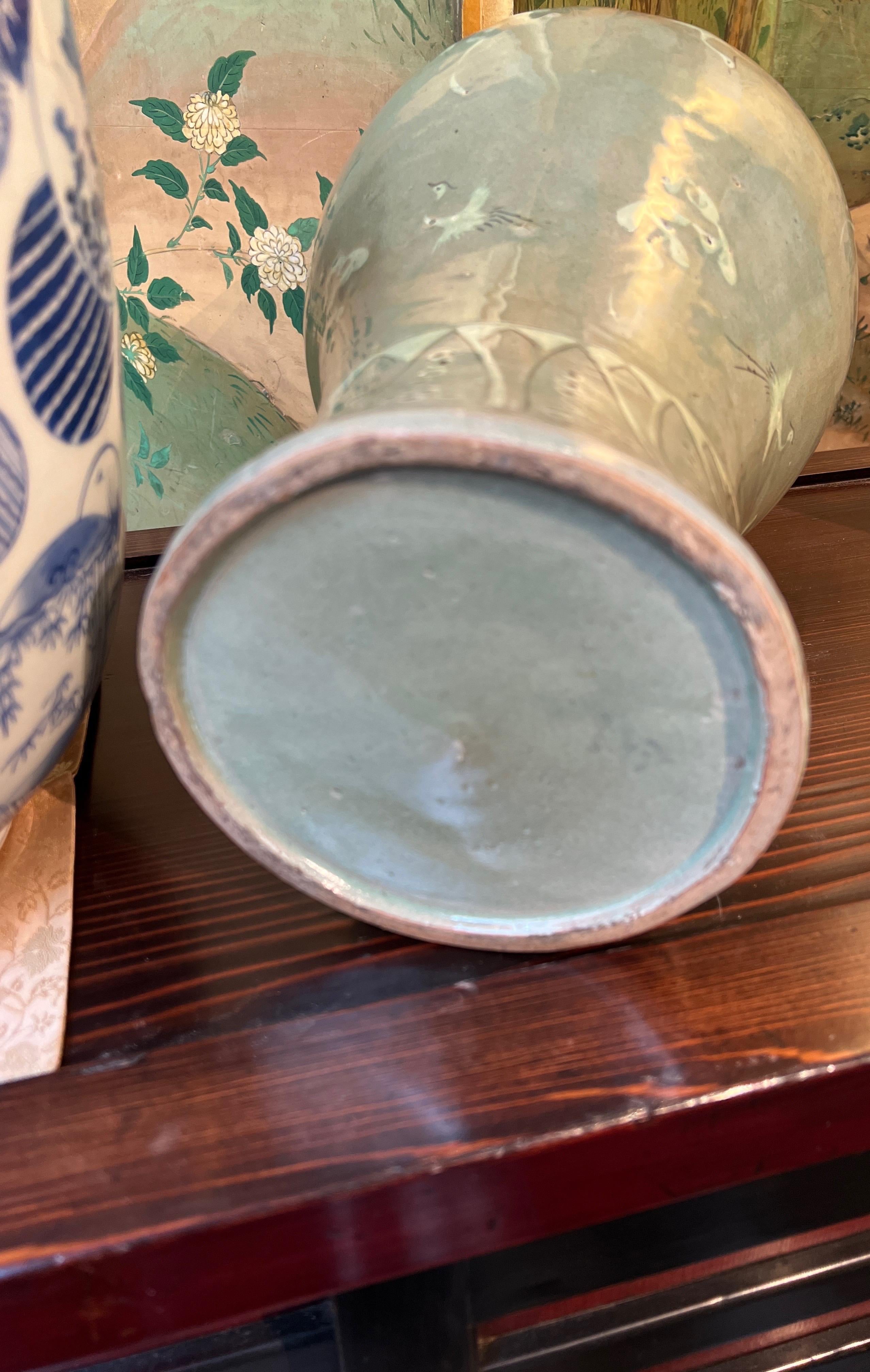 Large Korean Celadon Ceramic vase, Korea, 19th For Sale 1