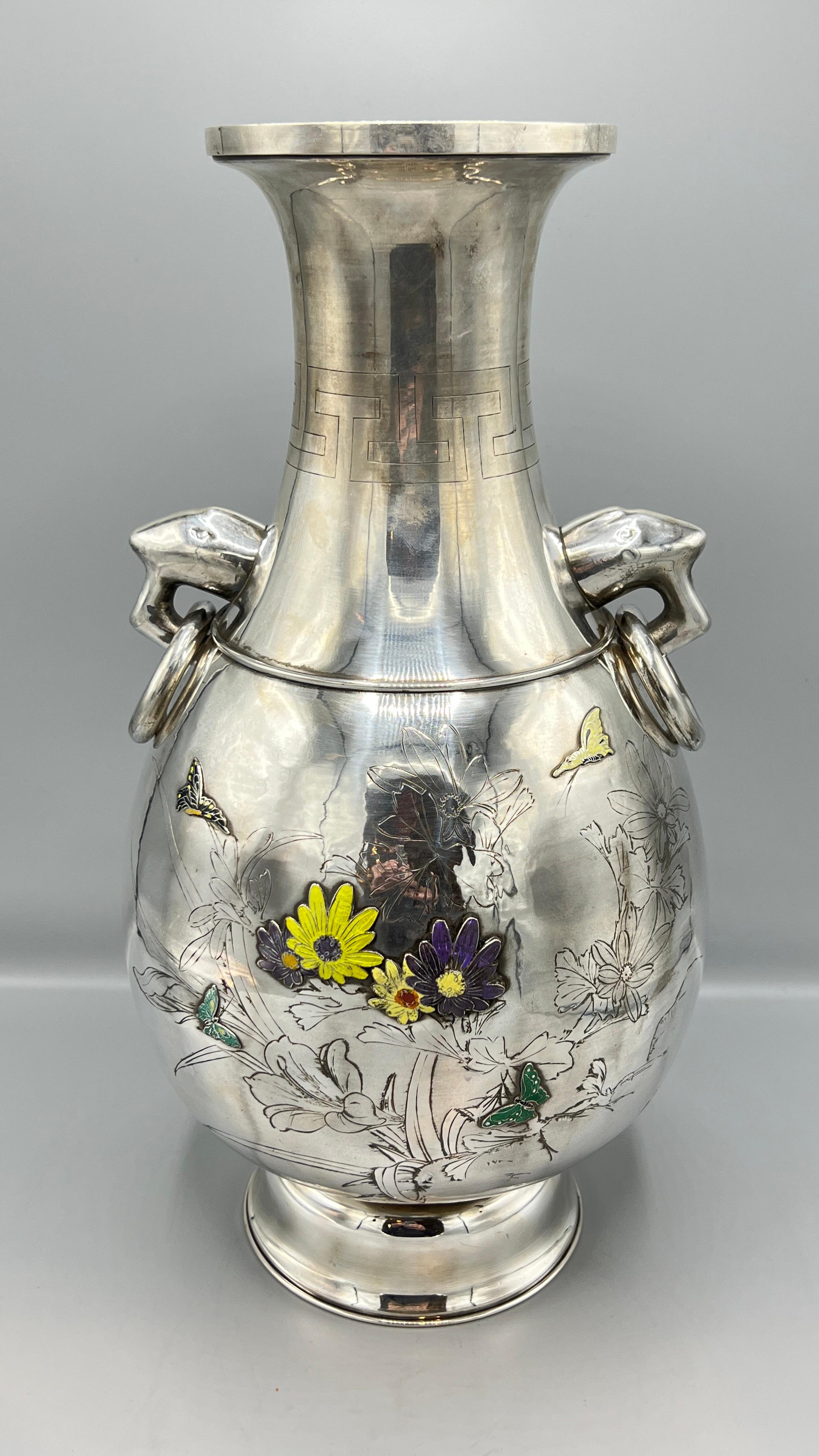 Large Korean Enameled Pure Silver Flower Vase In Good Condition For Sale In New York, NY