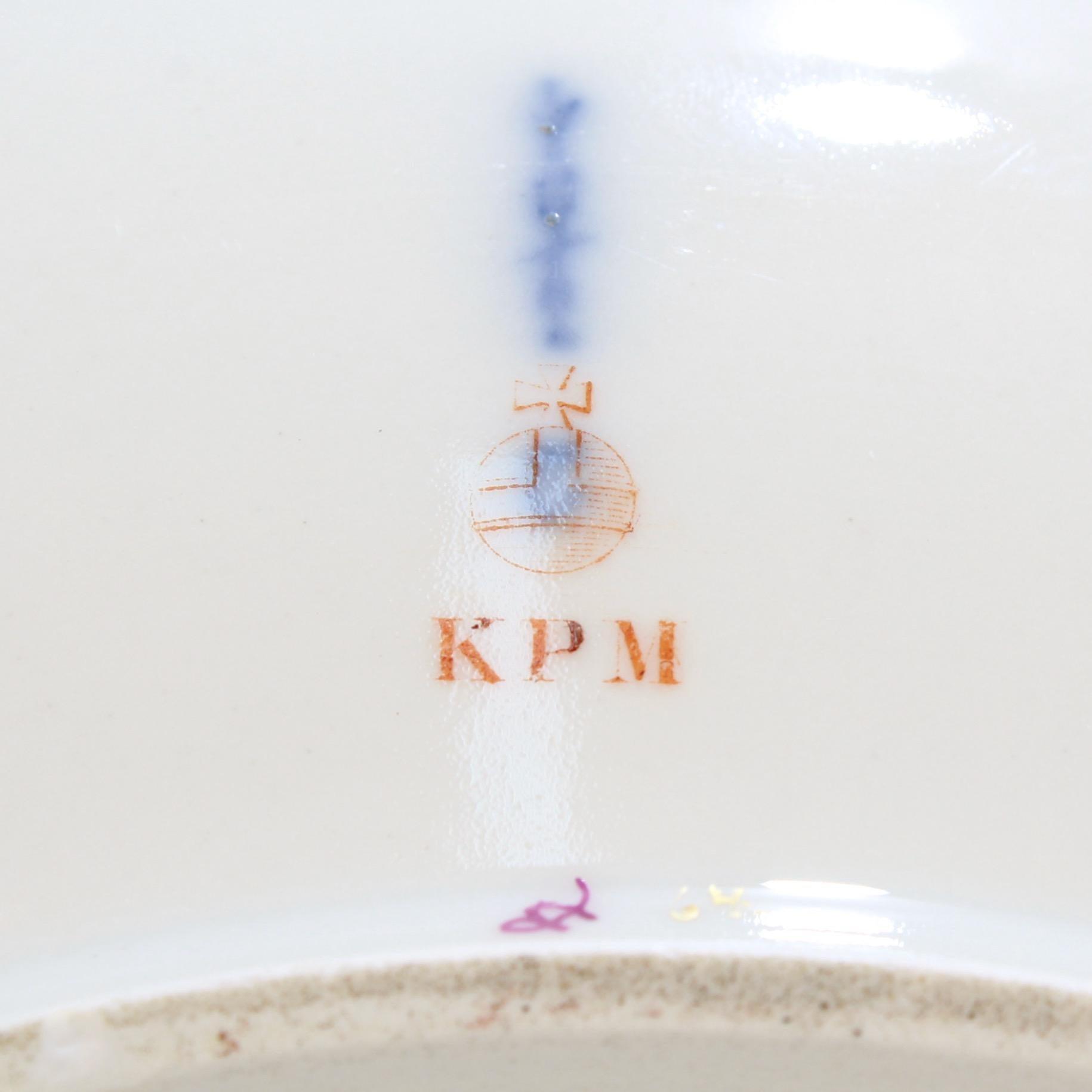 Large KPM Royal Berlin Porcelain Reliefzierat Pattern Charger Plate in Puce 2