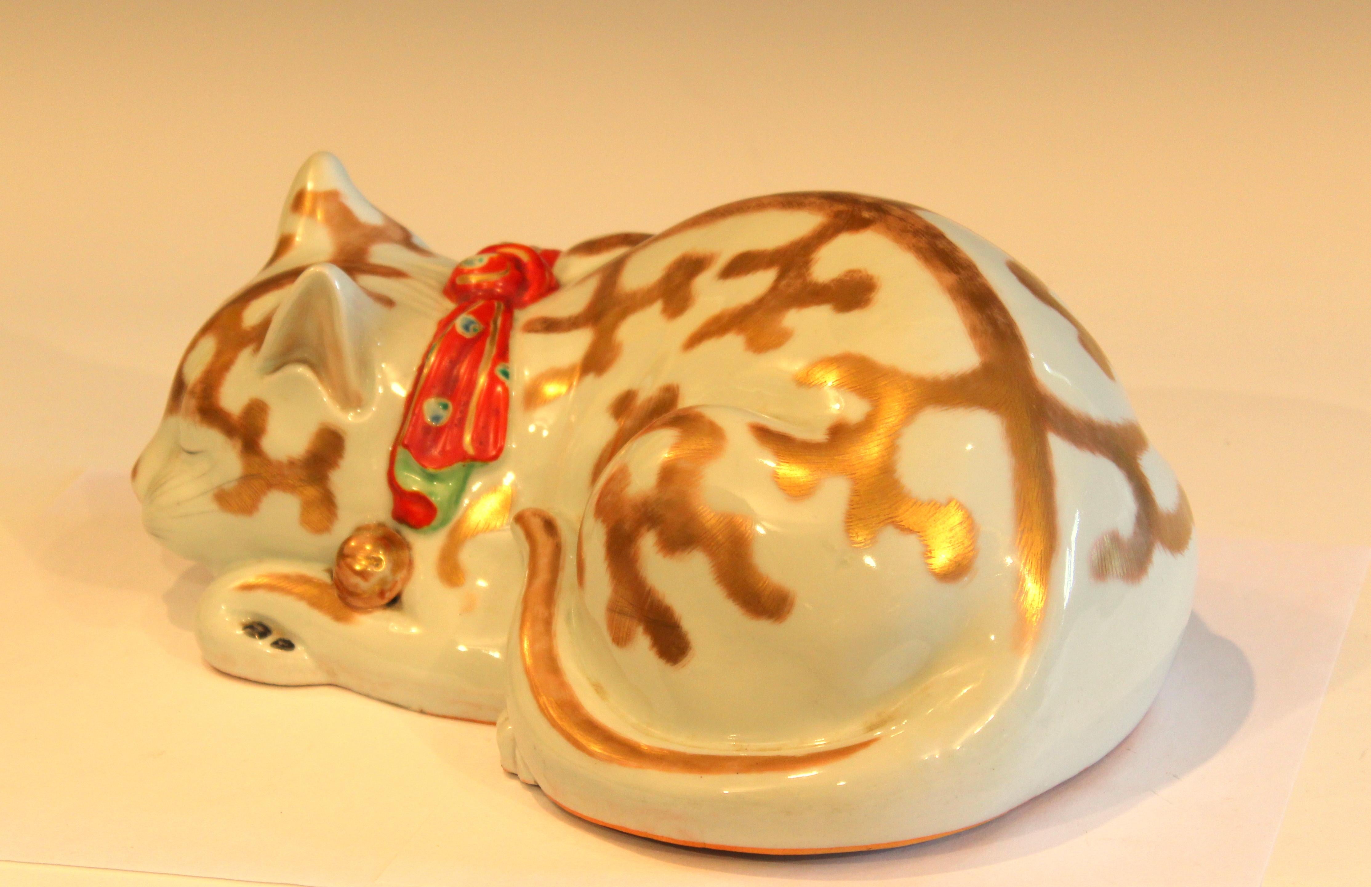 Early 20th Century Large Kutani Porcelain Sleeping Cat Figure Vintage Japanese