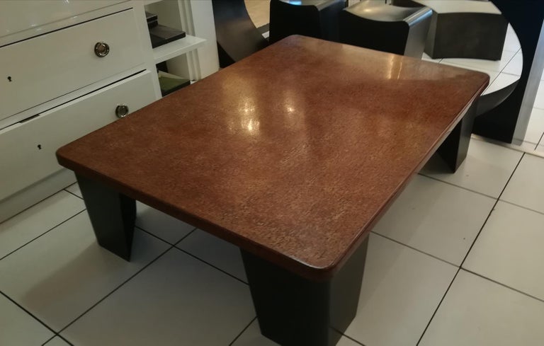 Large Lacquered Cocktail Table with Métal Feet For Sale 2