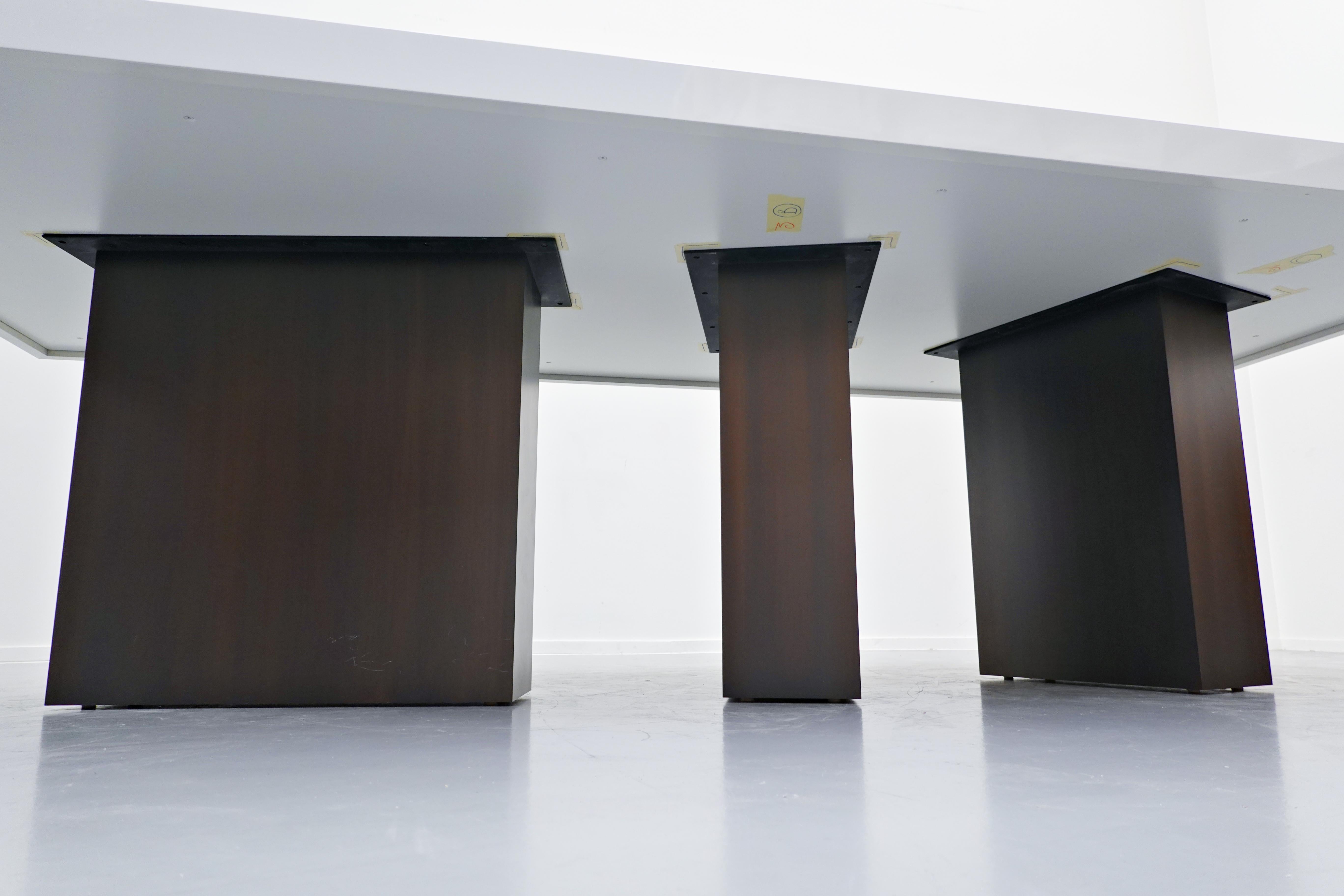 Large Lacquered Dining Table Designed by Iceberg Architecture Studio In Good Condition For Sale In Brussels, BE