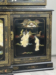 Large Lacquered Display Cabinet / Sideboard, 20th Century