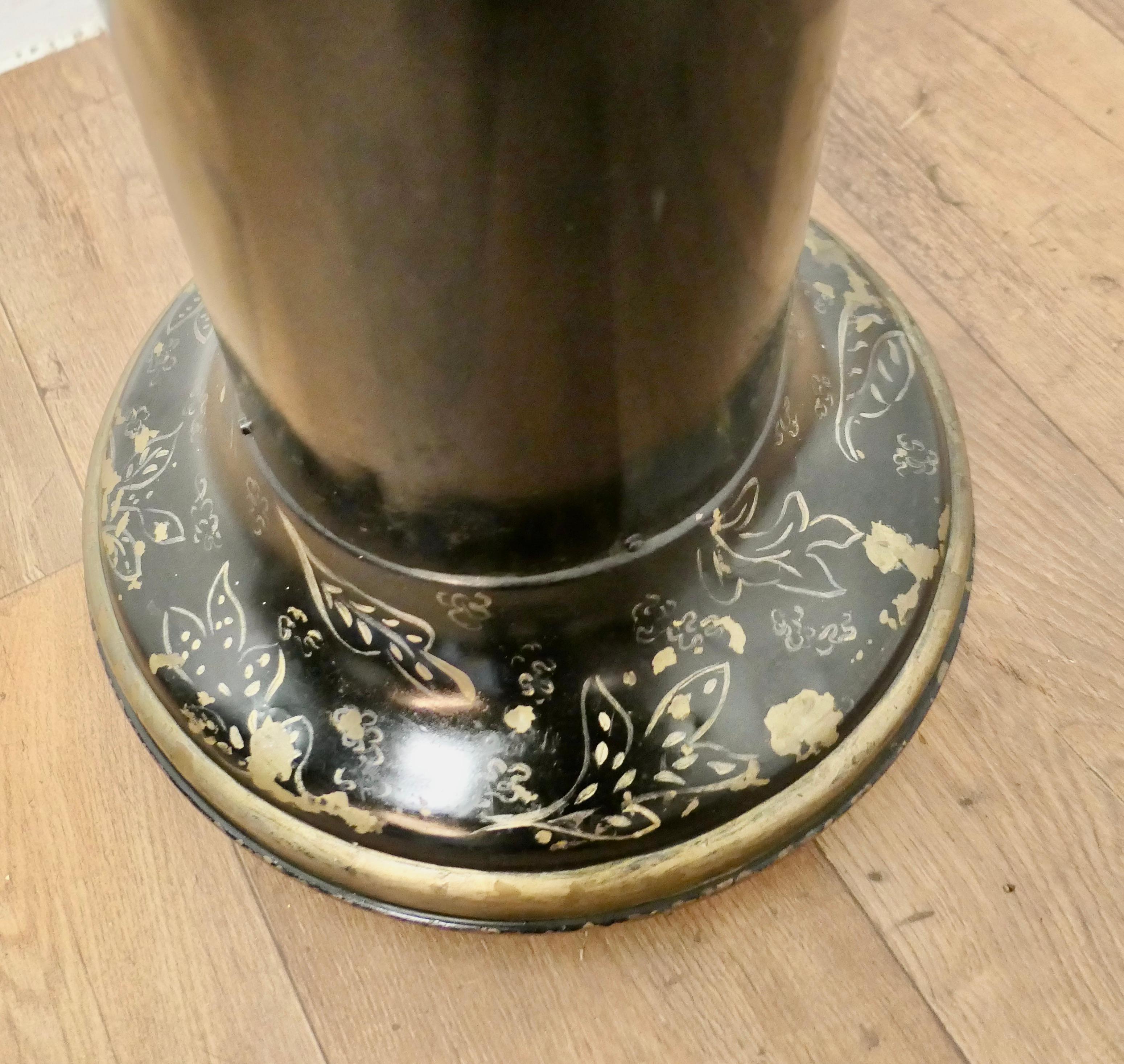 Large Lacquered Metal Stick Stand, Umbrella Stand    In Good Condition For Sale In Chillerton, Isle of Wight