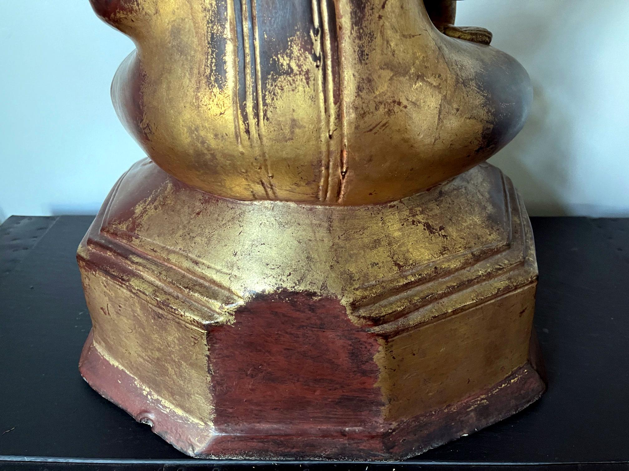 Large Lacquered Wood Antique Burmese Buddha Statue For Sale 10