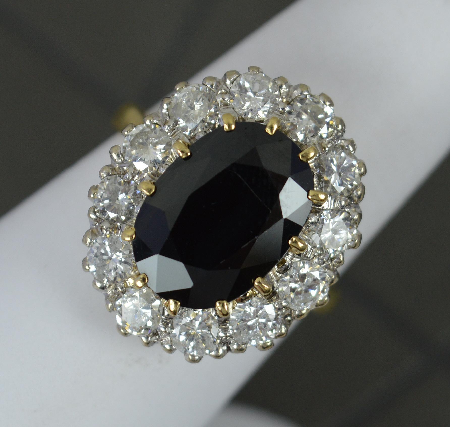 Großer Lady Diana Design 18 Karat Gold Cluster-Ring mit Saphir und 1,5 Karat Diamant im Angebot 6