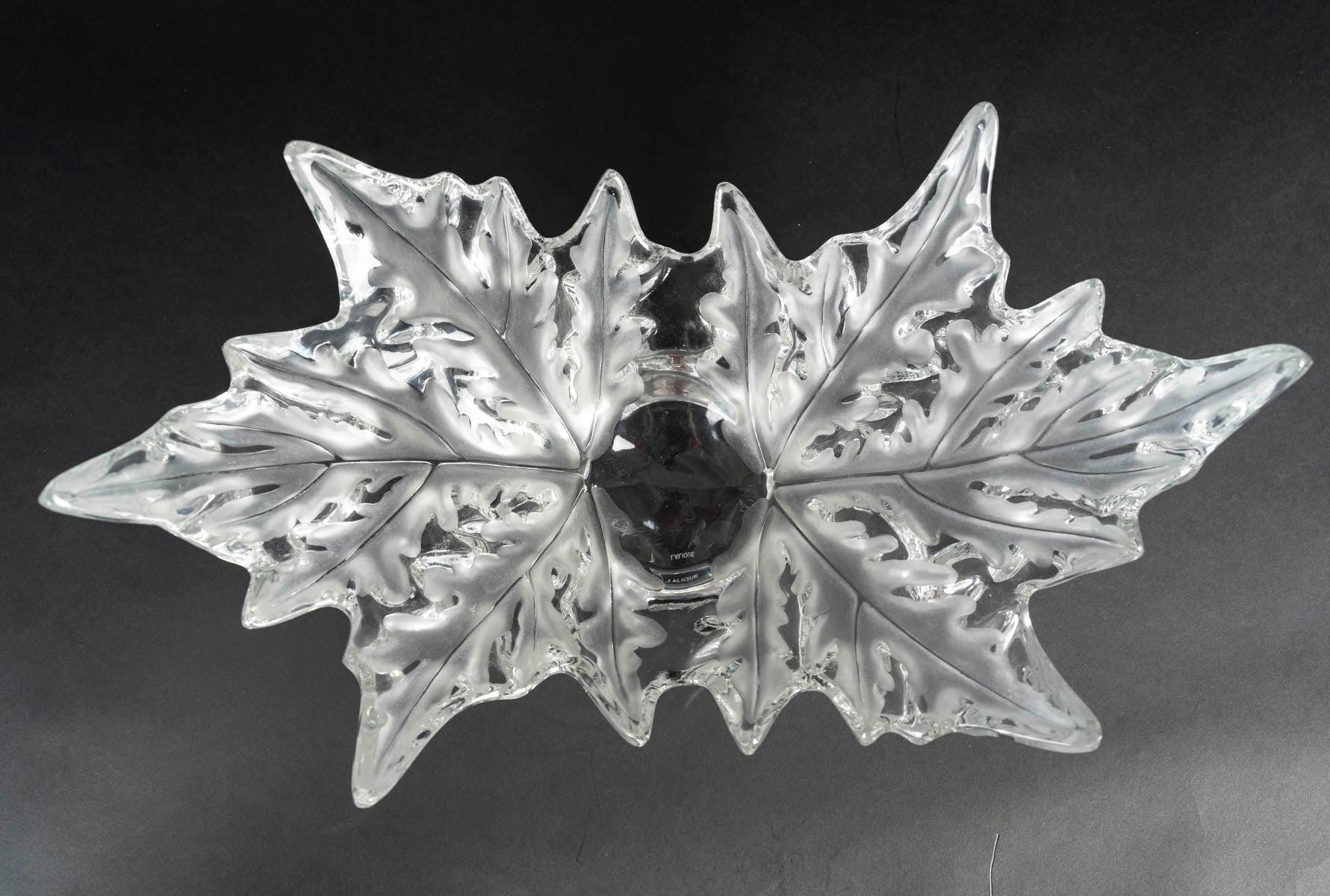 Large Lalique Bowl, Champs Elysées Model, Crystal, 20th Century. 1