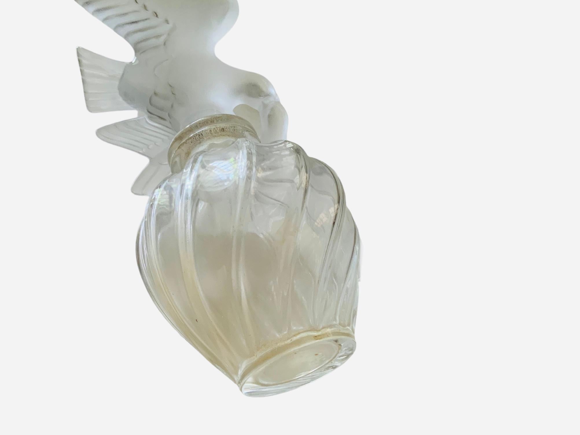 Art Nouveau Large Lalique Crystal Perfume Bottle Of L’Air Du Temps