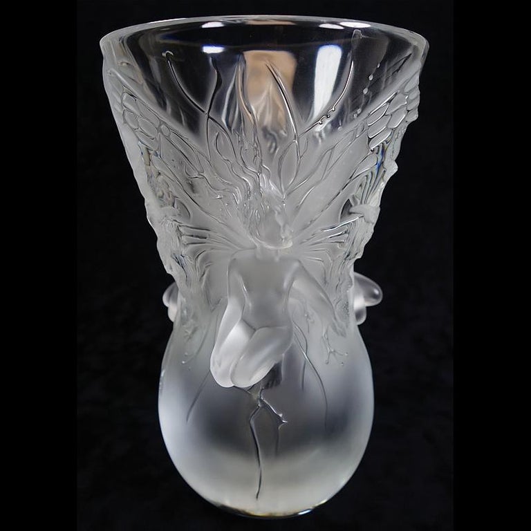 Offering this tremendous, signed and numbered Lalique 