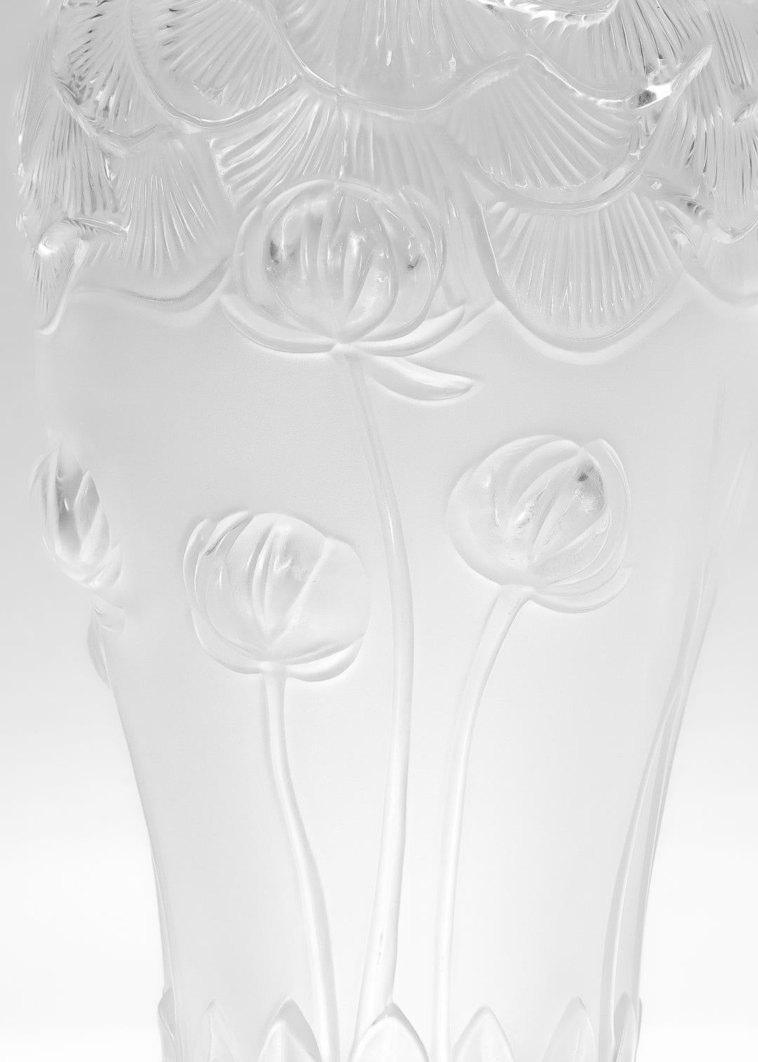 Large Lalique Glass Giverny Water Lillies Pattern Flower Vase 7