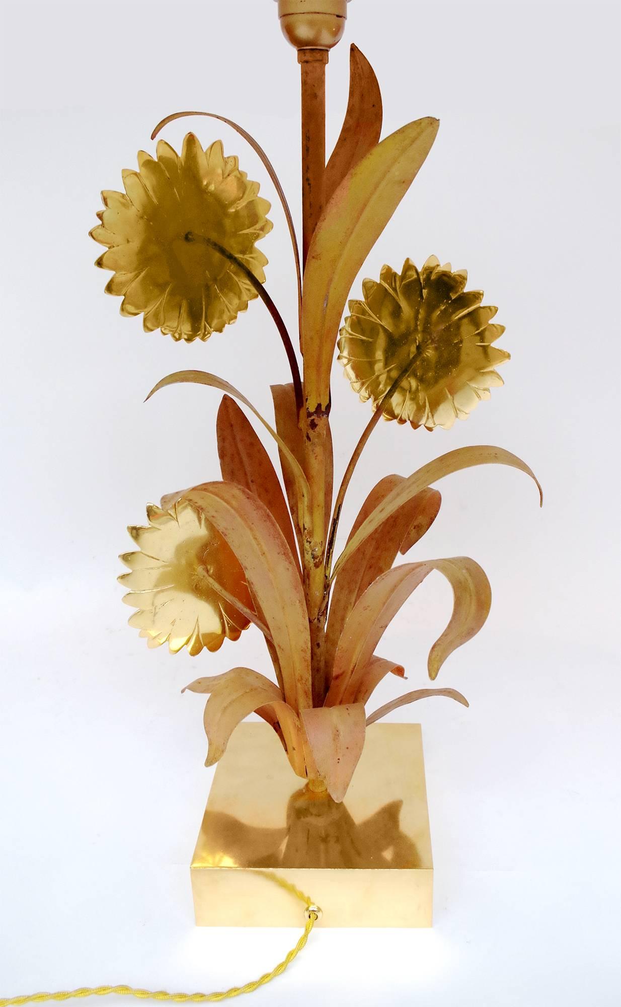 Large Lamp in Brass and Bronze with Sunflowers, 1970s 1