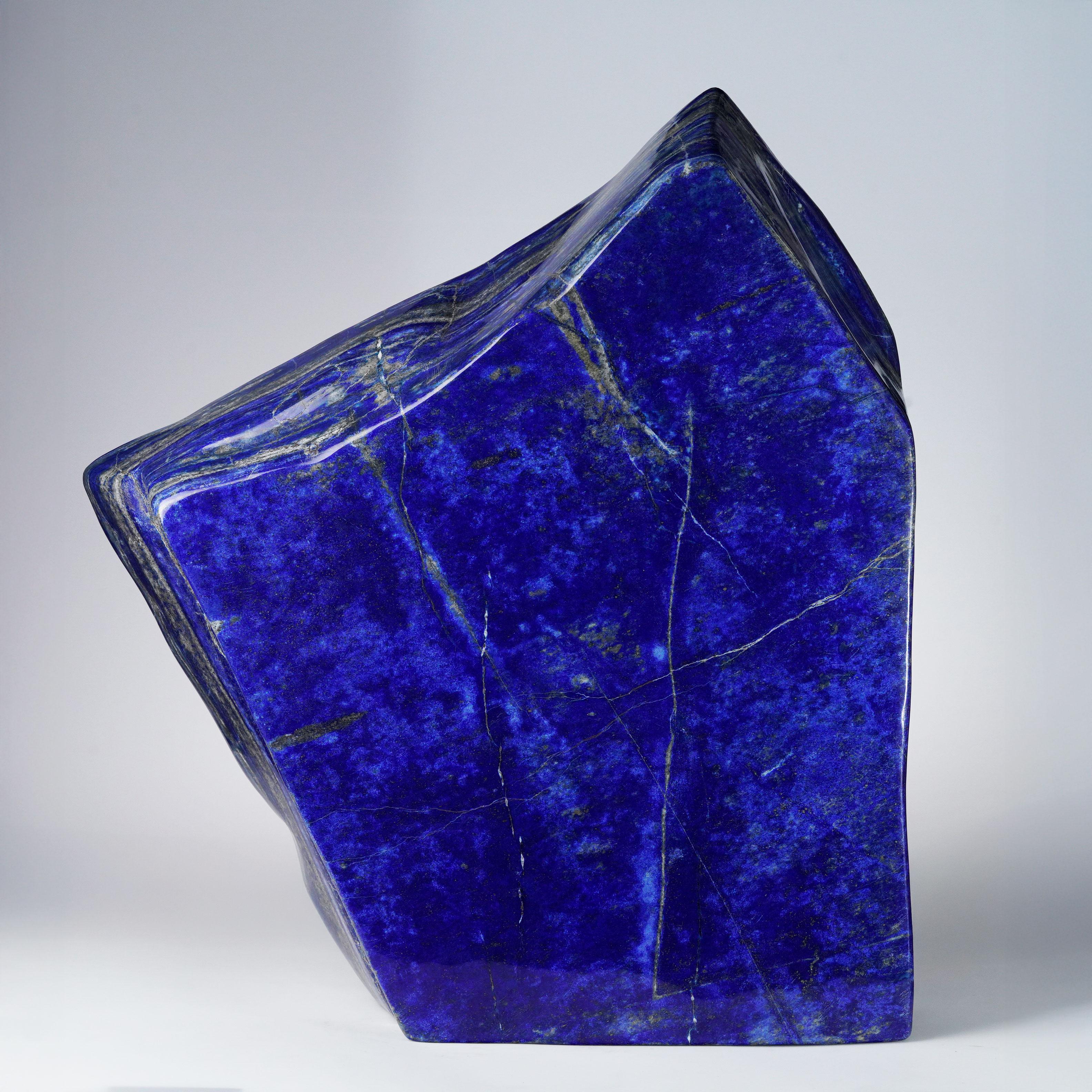 Freiformiger großer Freiform-Lapislazuli (21. Jahrhundert und zeitgenössisch) im Angebot