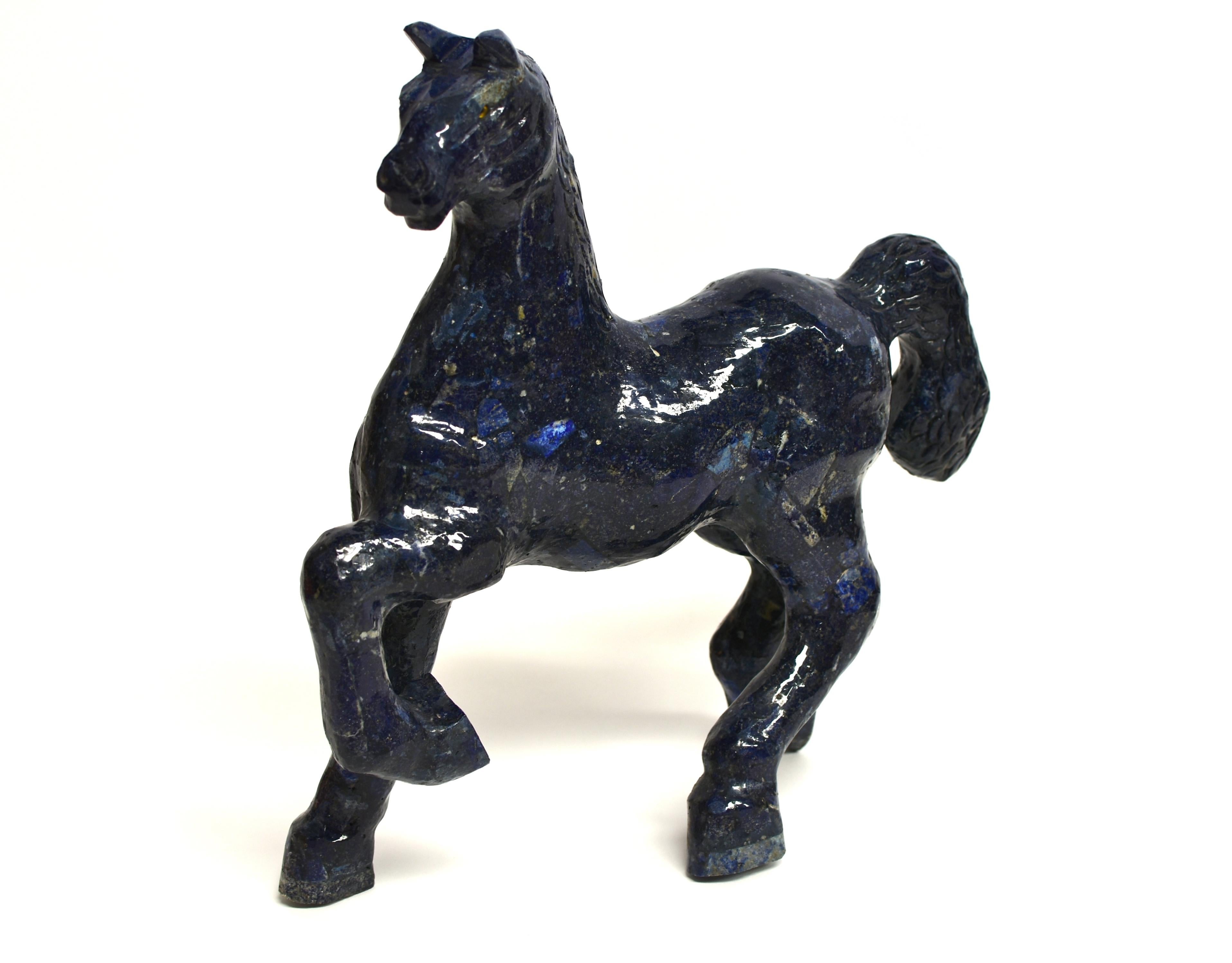 Afghan Grand cheval en lapis-lazuli de 11 lb