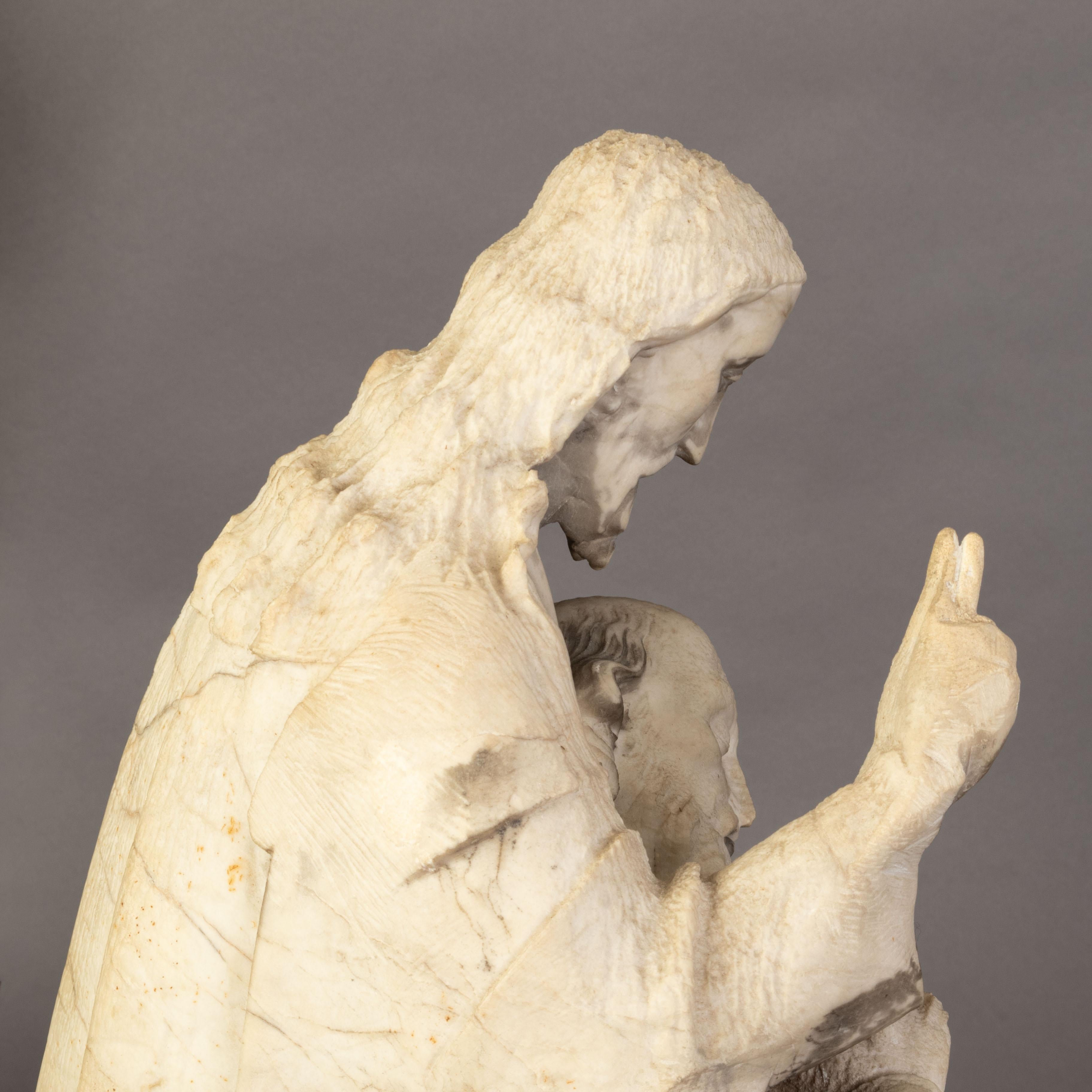 Grand groupe de sculptures religieuses médiévales en marbre sculpté à la main du XVe siècle en vente 5
