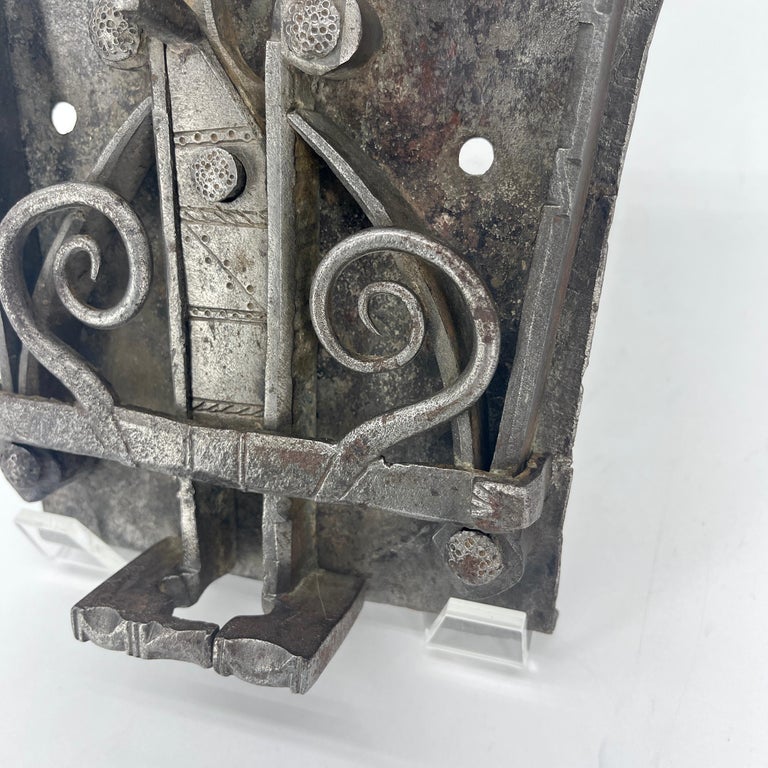Large Late 17th Century Baroque Iron Door Lock For Sale 5