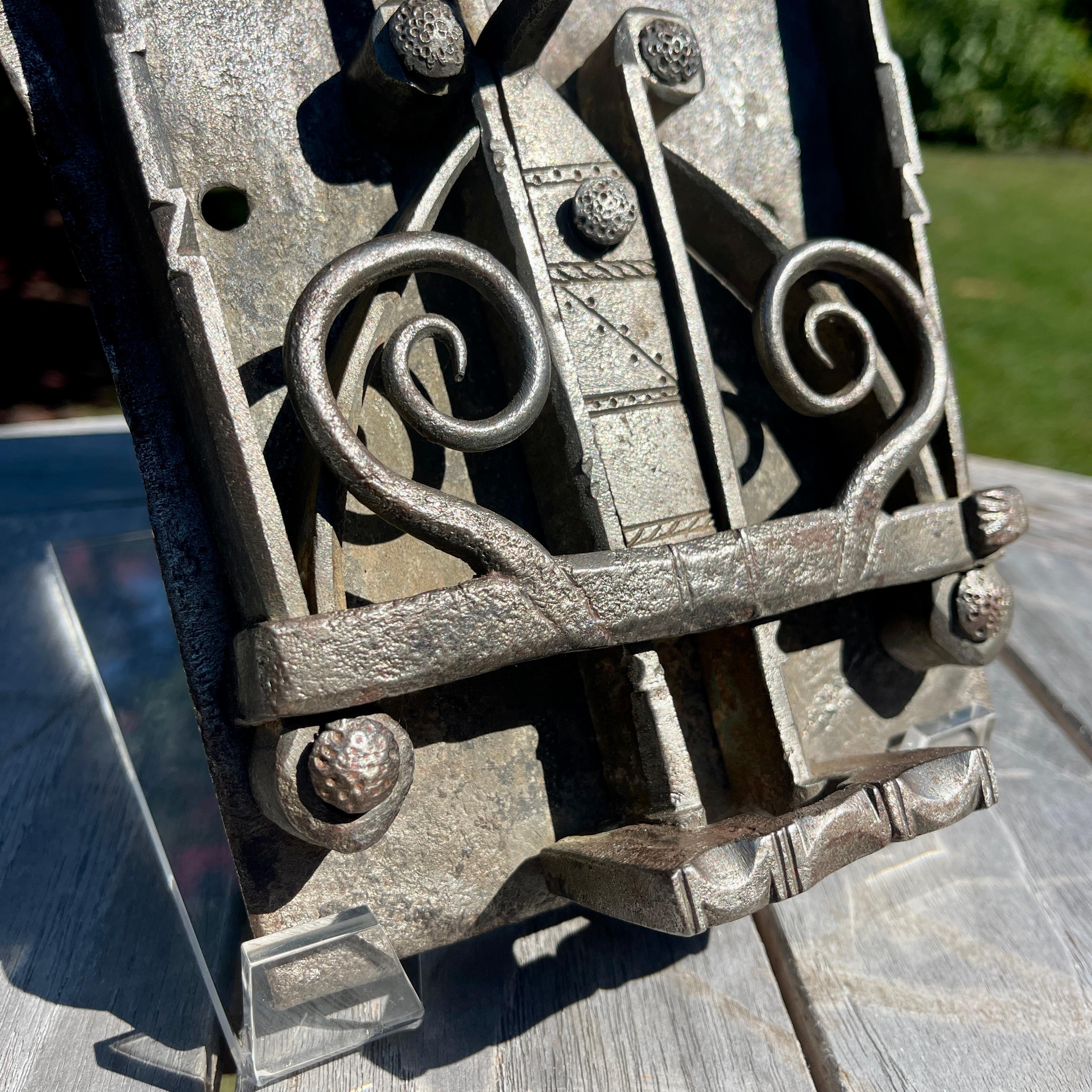 Large Late 17th Century Baroque Iron Door Lock For Sale 7