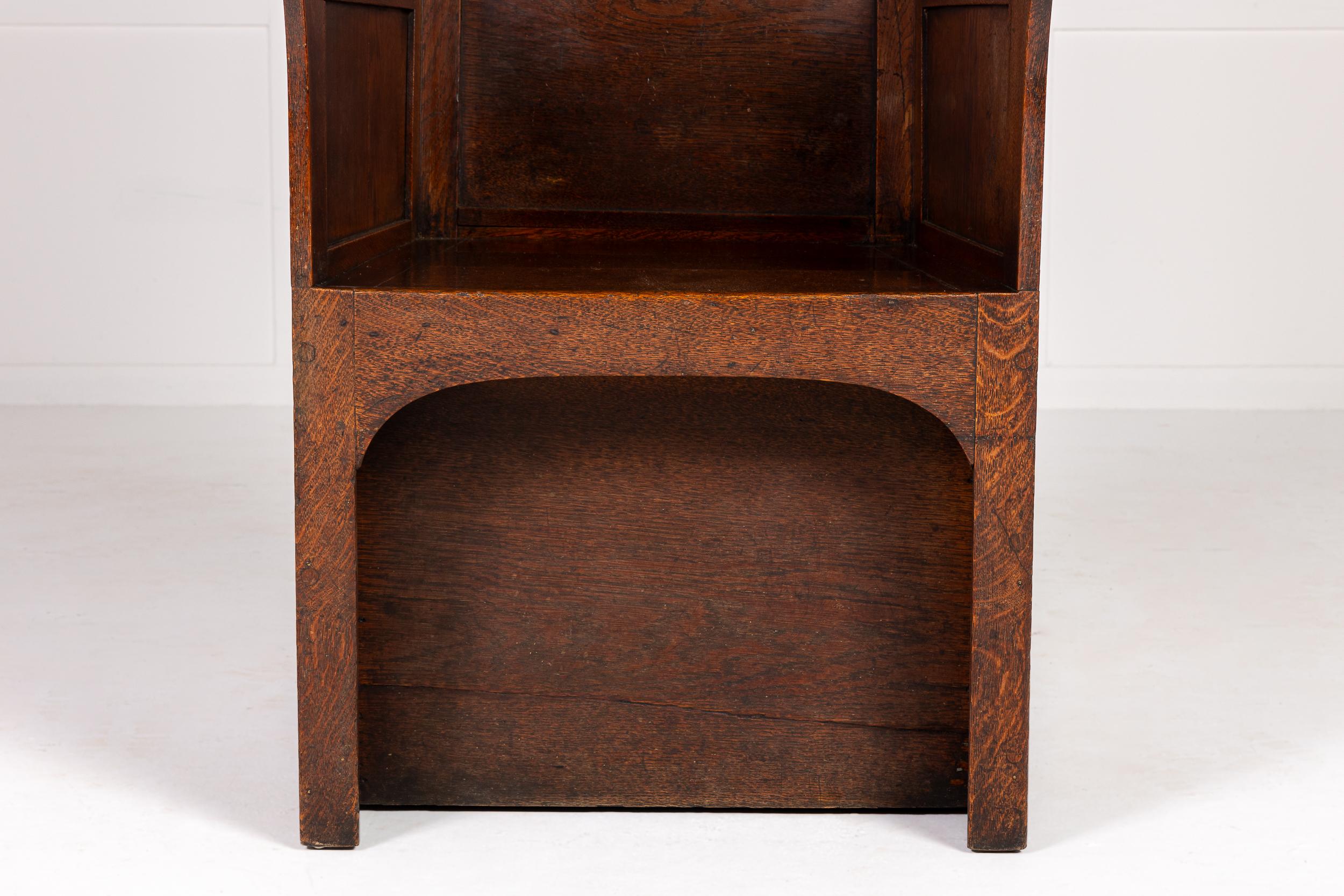 Gran silla inglesa con capucha de roble de finales del siglo XVIII en Excelente estado para la venta en Gloucestershire, GB
