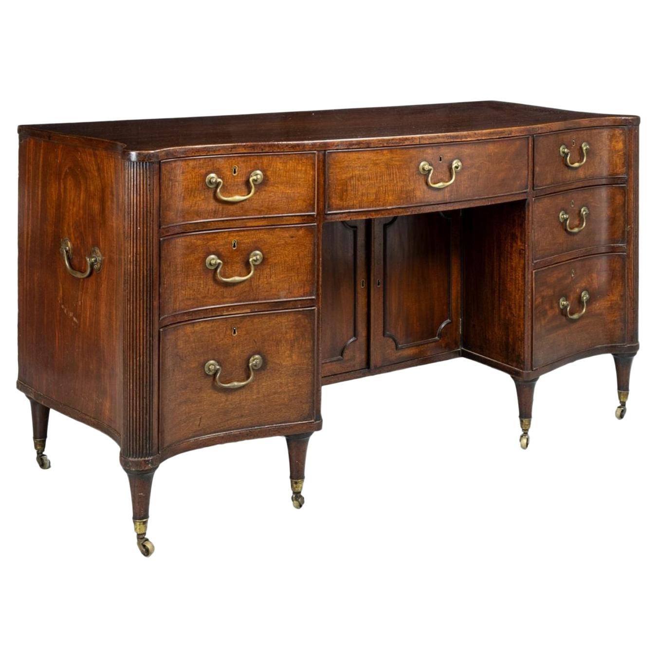 Large Late 18th Century Hepplewhite Figured Mahogany Serpentine Kneehole Desk