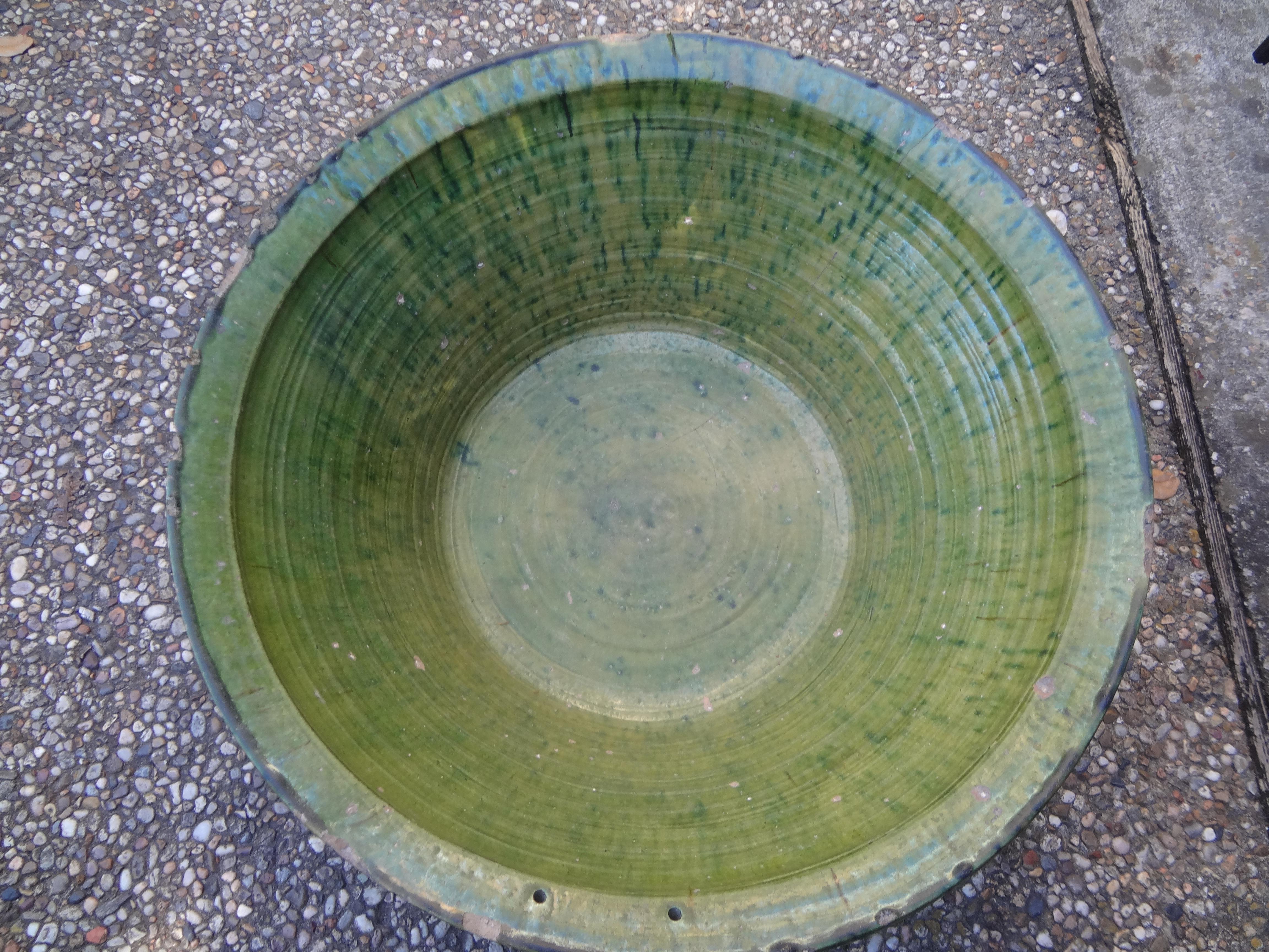 Large Late 18th-Early 19th Century French Pottery Dough Bowl In Good Condition For Sale In Houston, TX