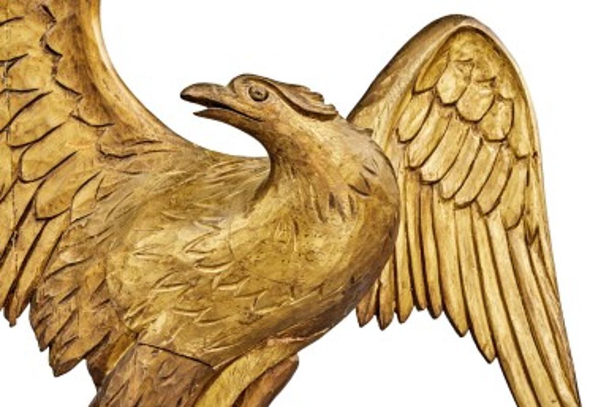 Large Late 19th Century American Carved Giltwood Eagle Sculpture In Good Condition For Sale In Middleburg, VA