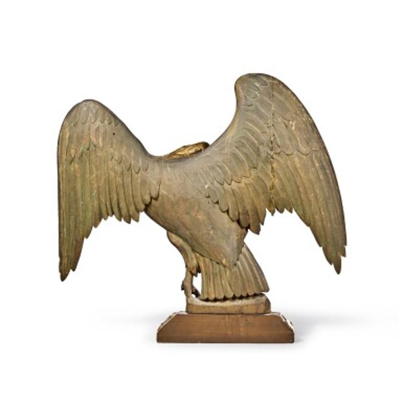 Large Late 19th Century American Carved Giltwood Eagle Sculpture For Sale 1
