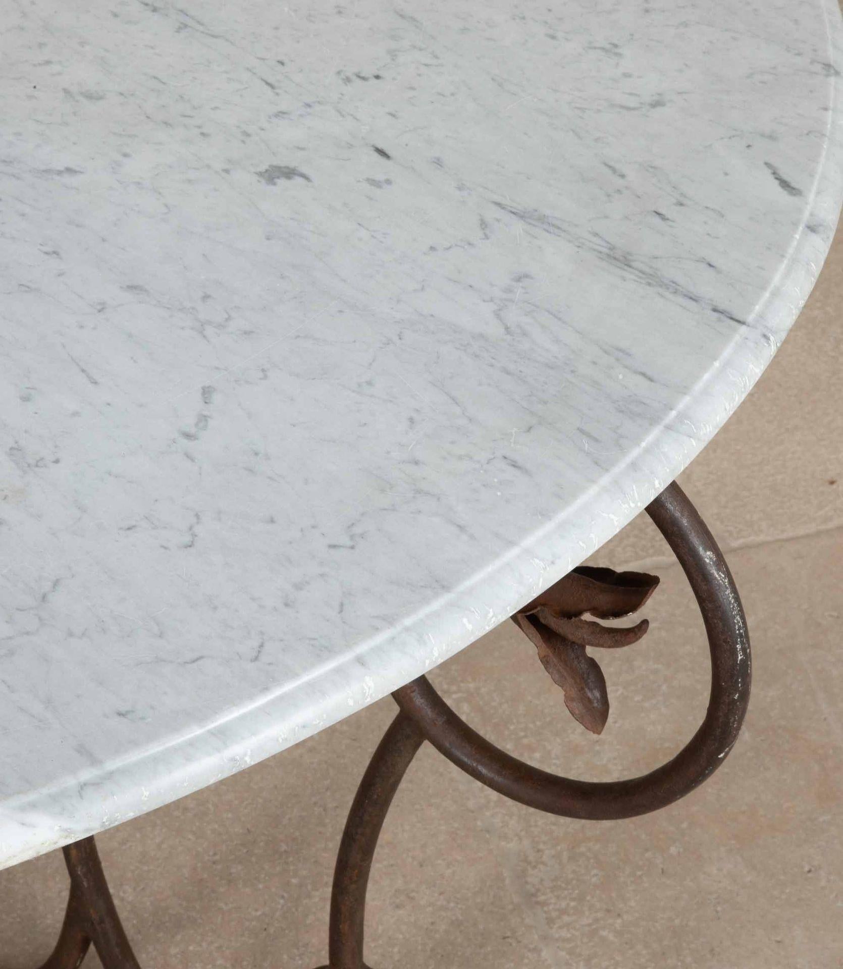 Large Late 19th Century Art Nouveau Wrought Iron and Marble Table In Good Condition For Sale In Gloucestershire, GB