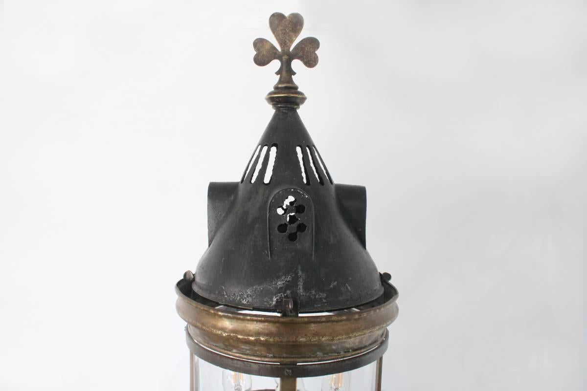 English Large Late 19th Century Arts & Crafts Wall Lantern For Sale