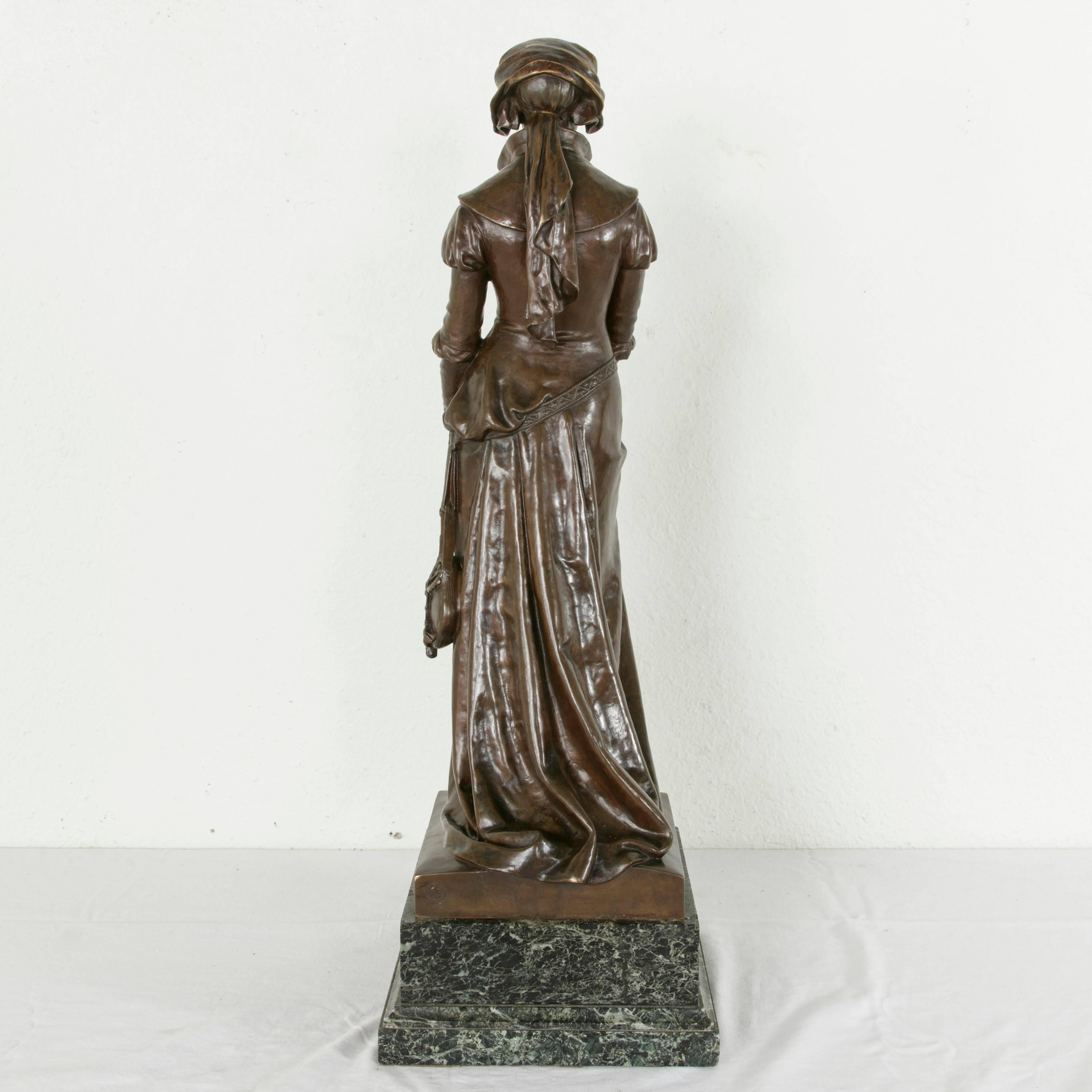 marguerite statue