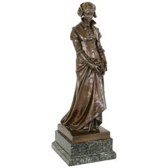 Grande statue française en bronze de la fin du 19e siècle "Marguerite" signée Eugène Aizelin