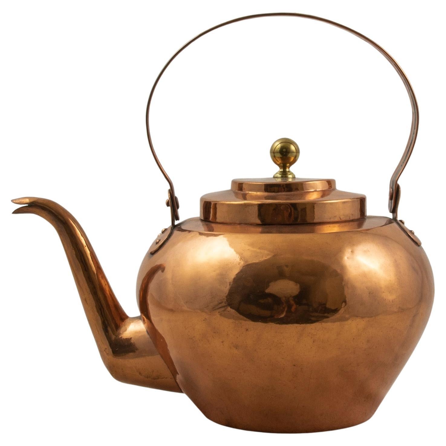 Large Late 19th Century French Copper Tea Kettle with Lid, Circa 1900