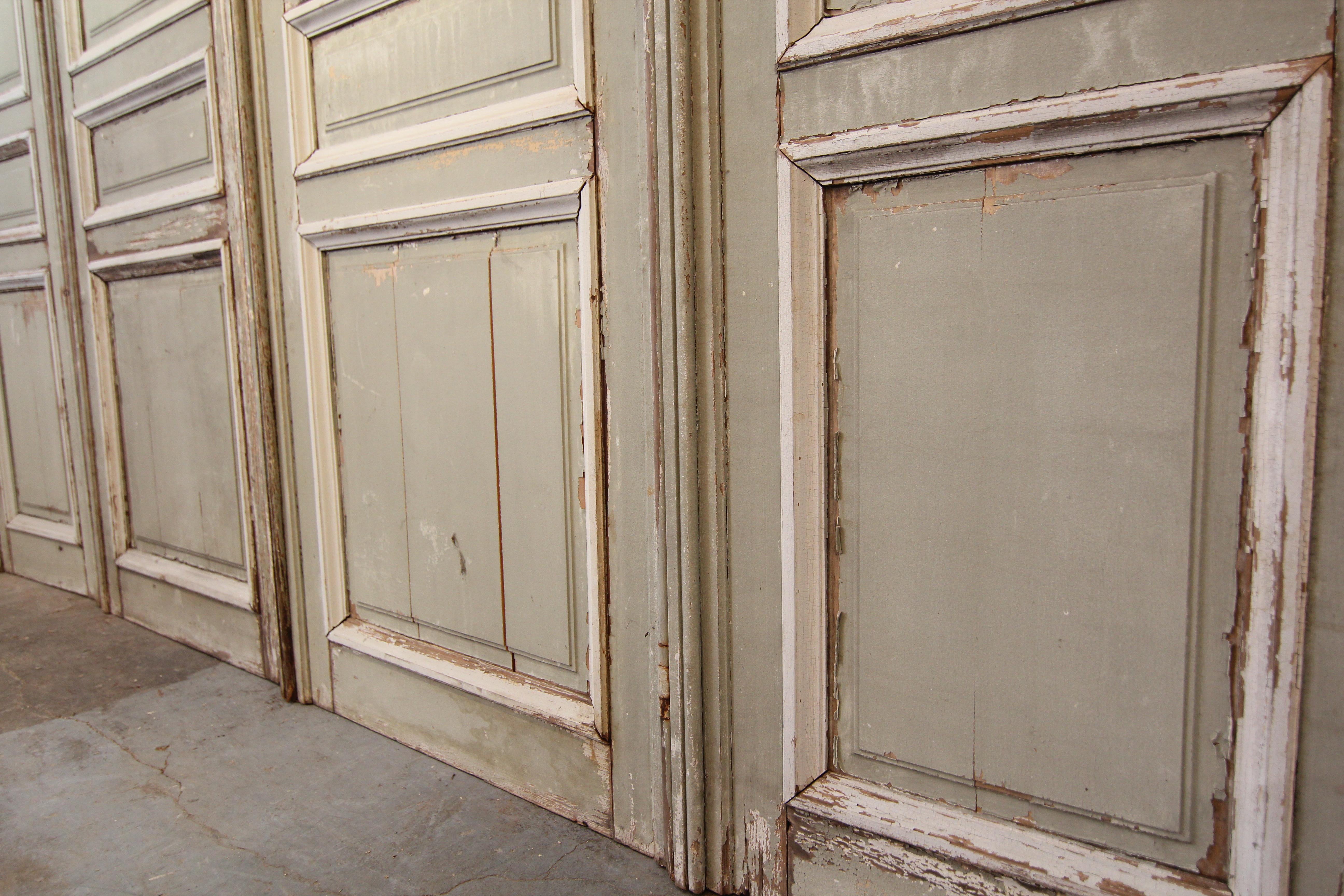 Large Late 19th Century French Double Door in Original Paint For Sale 6