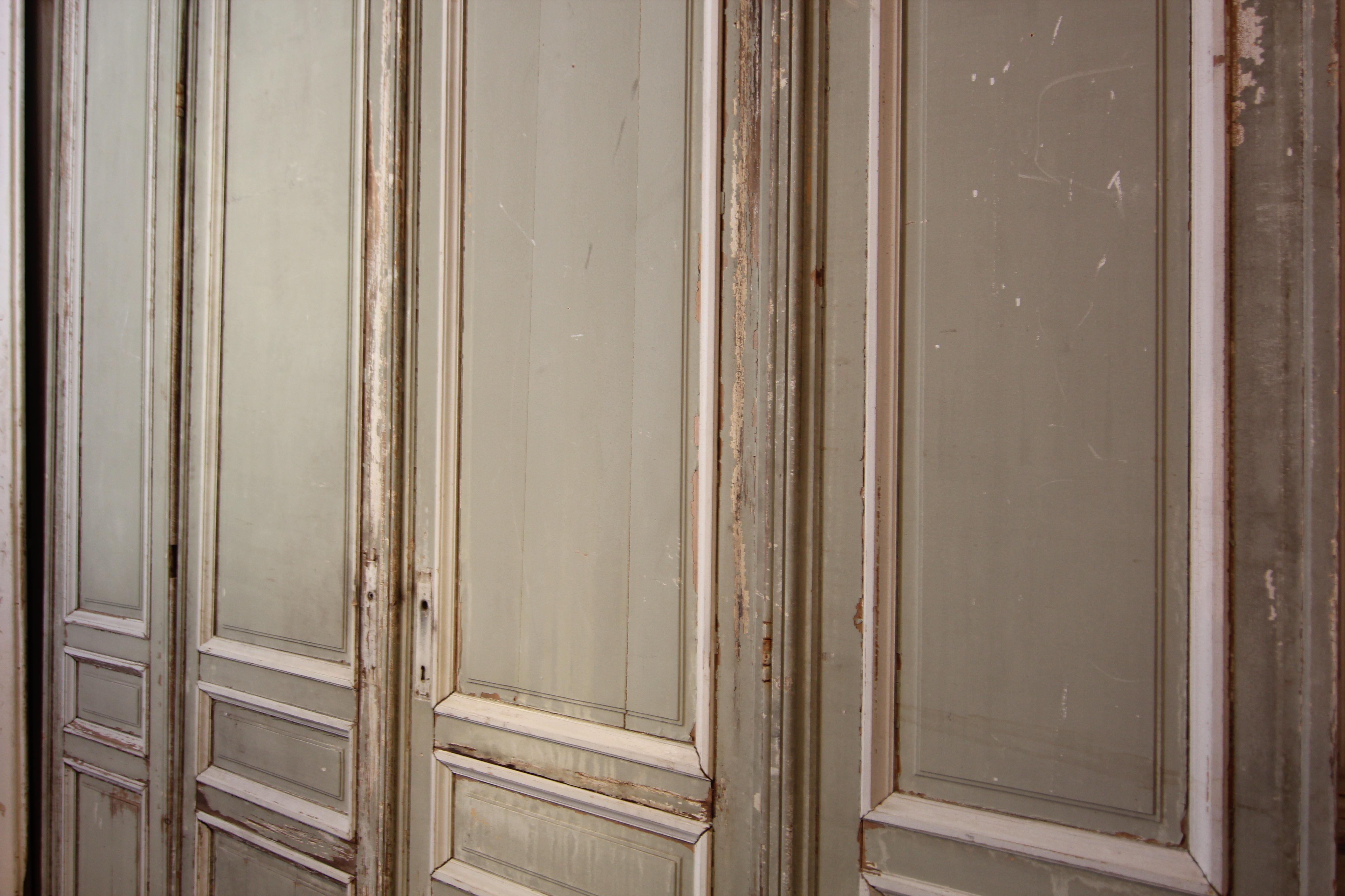Large Late 19th Century French Double Door in Original Paint For Sale 7