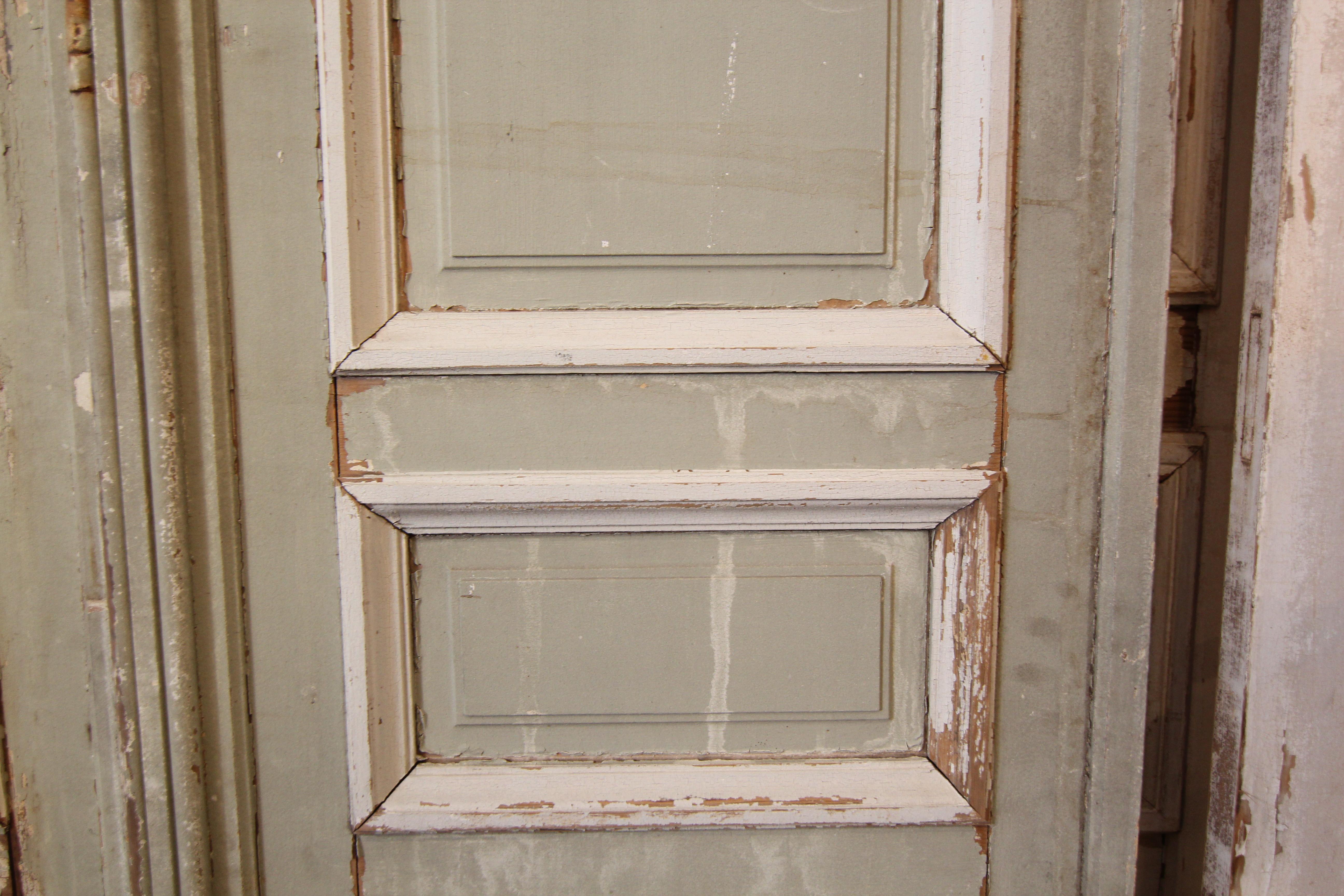 Painted Large Late 19th Century French Double Door in Original Paint For Sale