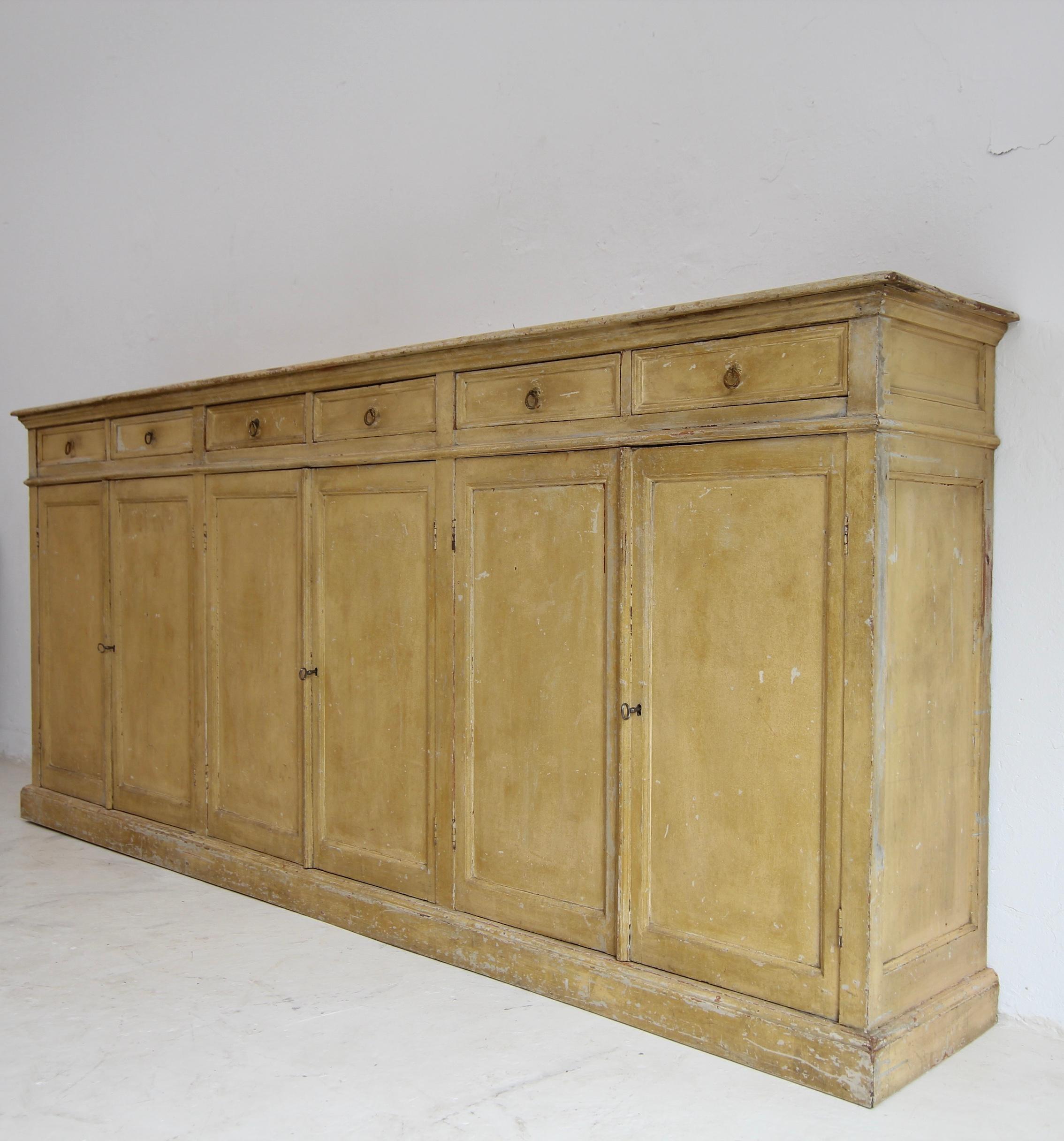 Peuplier Grand buffet français de la fin du 19e siècle avec peinture d'origine en vente