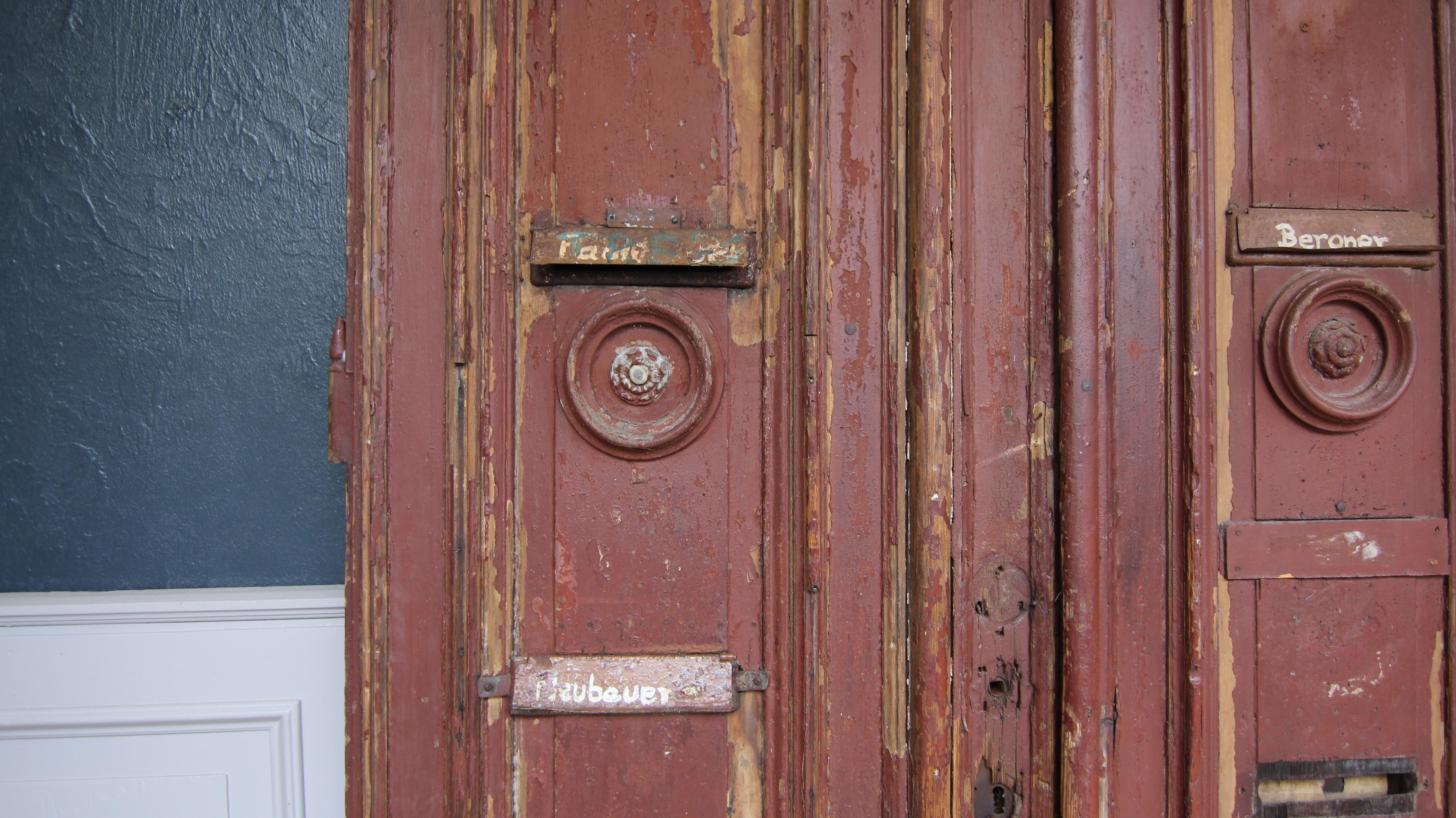 Large Late 19th Century German Double Door with Nice Patina For Sale 1